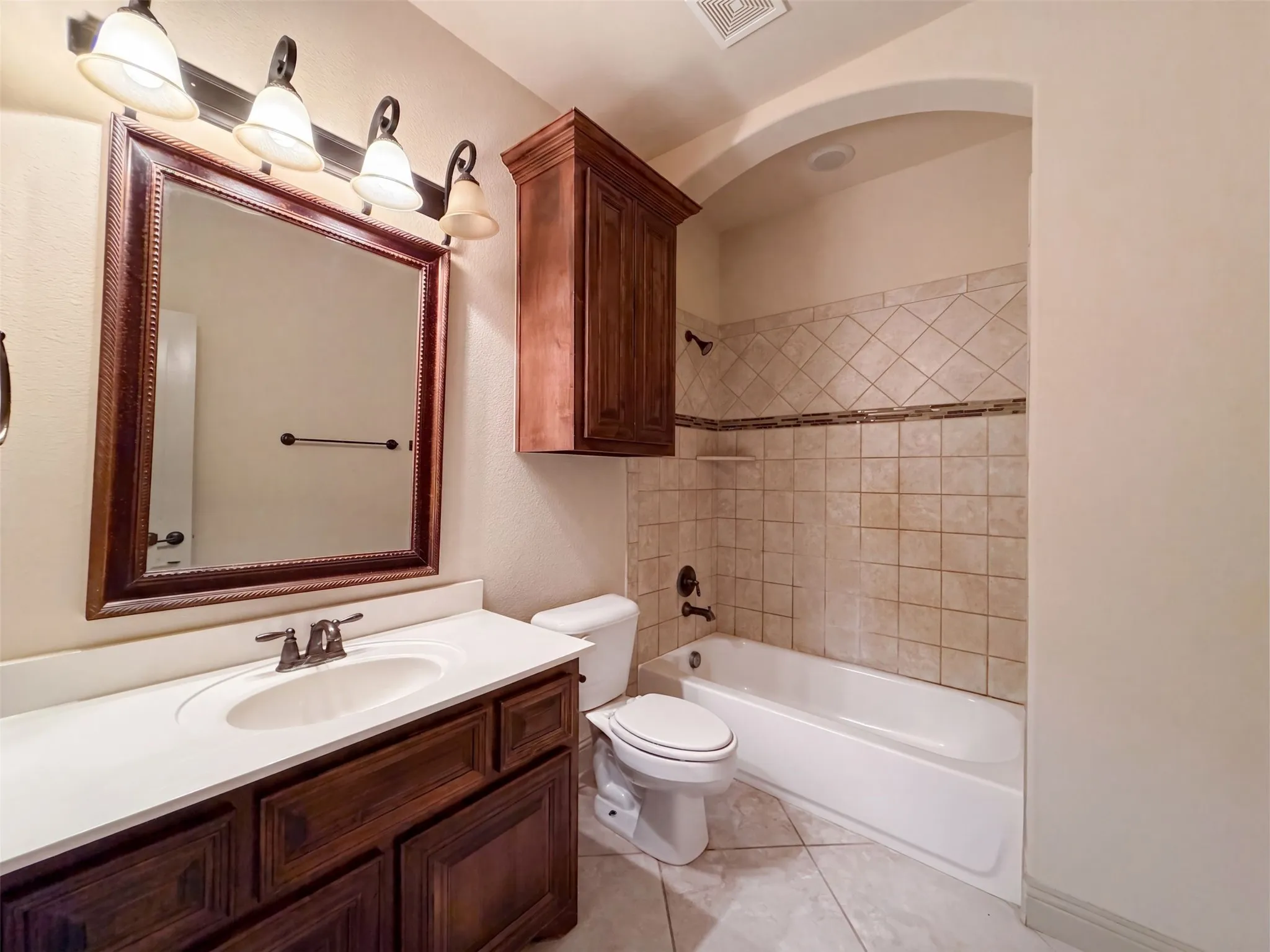 Single Family Residence For Sale in Collin County , 4905 Palm Springs Drive, Mc Kinney, Texas 75070, 4 Bedroom, 4 Bathroom, 2 Garage spaces, 2,916 Sqft, built in 2015, mls#21366307, Real Estate Agent in Mc Kinney, Homes For Sale in Collin county, Homes For Sale in Mc Kinney, Realtor in Mc Kinney Texas, Real Estate Brokerage Independent Realty Texas, Luminita Cordes Realtor