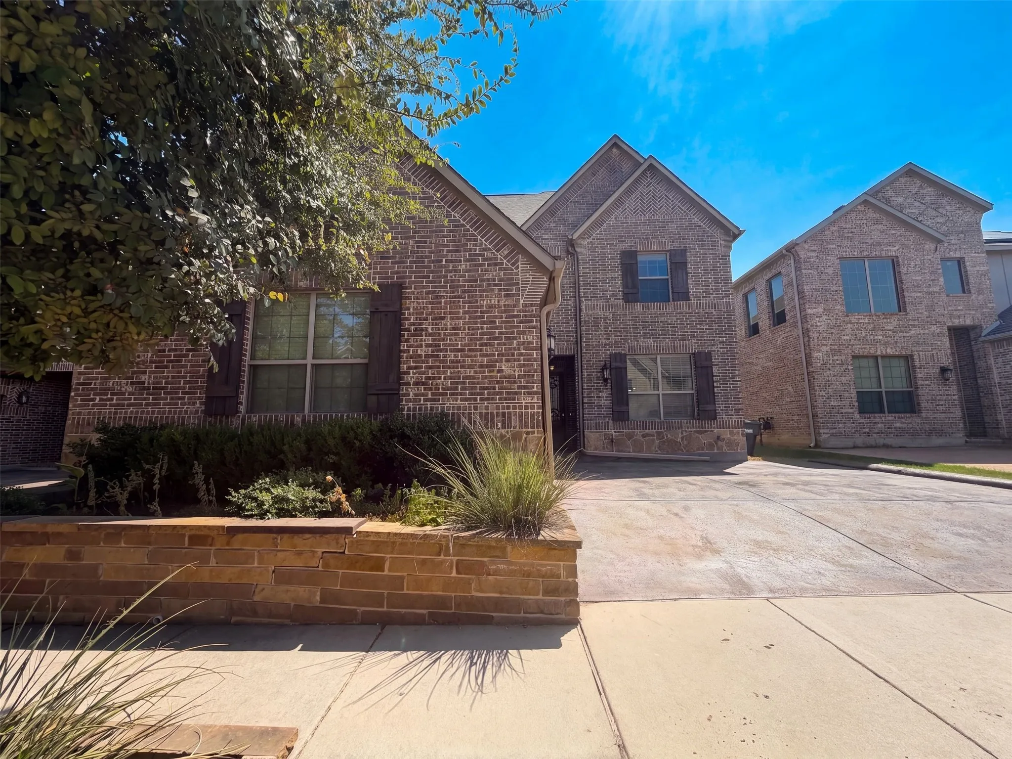 Single Family Residence For Sale in Collin County , 4905 Palm Springs Drive, Mc Kinney, Texas 75070, 4 Bedroom, 4 Bathroom, 2 Garage spaces, 2,916 Sqft, built in 2015, mls#21366307, Real Estate Agent in Mc Kinney, Homes For Sale in Collin county, Homes For Sale in Mc Kinney, Realtor in Mc Kinney Texas, Real Estate Brokerage Independent Realty Texas, Luminita Cordes Realtor