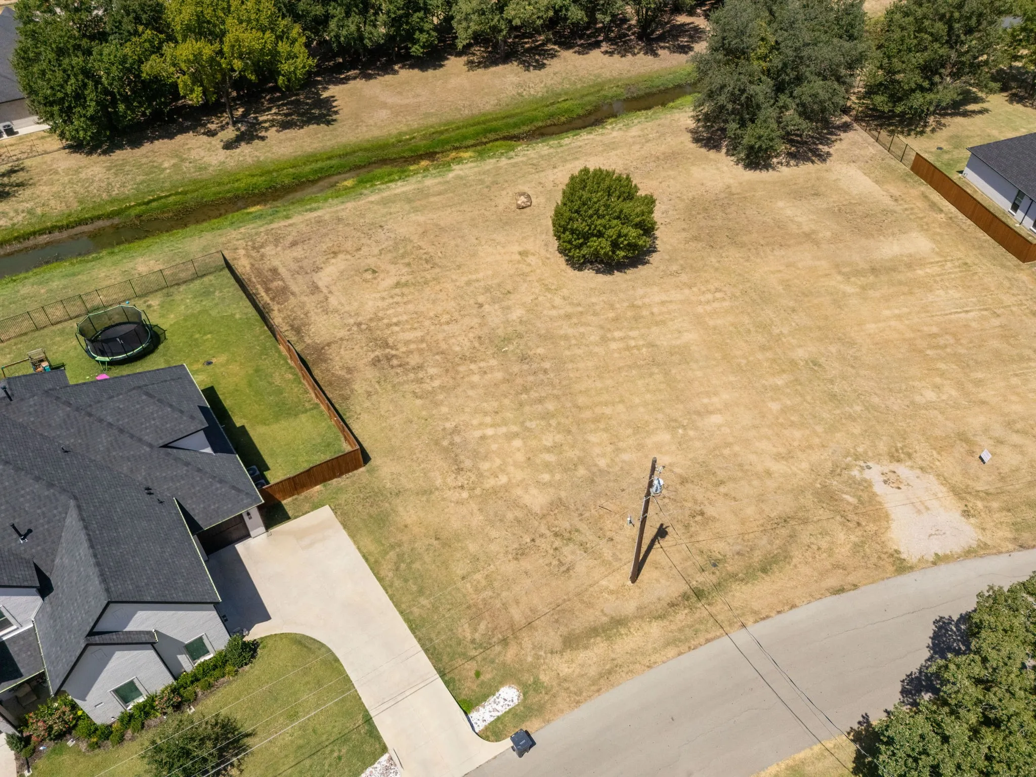 Unimproved Land For Sale in Tarrant County , 7614 Cranford Court, Arlington, Texas 76001, 0, 0, Garage spaces, 0 Sqft, built in 0, mls#21364741, Real Estate Agent in Arlington, Homes For Sale in Tarrant county, Homes For Sale in Arlington, Realtor in Arlington Texas, Real Estate Brokerage Independent Realty Texas, Luminita Cordes Realtor