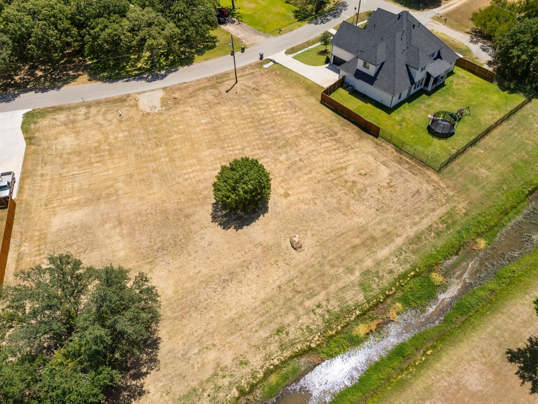 Unimproved Land For Sale in Tarrant County , 7614 Cranford Court, Arlington, Texas 76001, 0, 0, Garage spaces, 0 Sqft, built in 0, mls#21364741, Real Estate Agent in Arlington, Homes For Sale in Tarrant county, Homes For Sale in Arlington, Realtor in Arlington Texas, Real Estate Brokerage Independent Realty Texas, Luminita Cordes Realtor