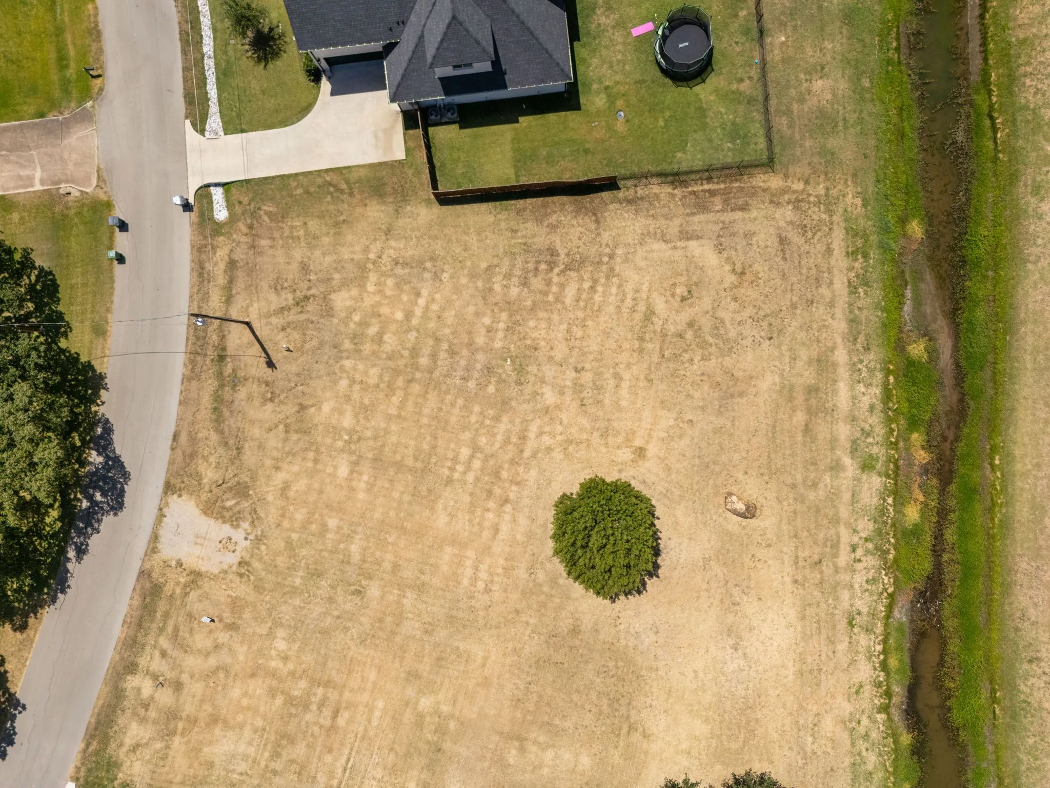Unimproved Land For Sale in Tarrant County , 7614 Cranford Court, Arlington, Texas 76001, 0, 0, Garage spaces, 0 Sqft, built in 0, mls#21364741, Real Estate Agent in Arlington, Homes For Sale in Tarrant county, Homes For Sale in Arlington, Realtor in Arlington Texas, Real Estate Brokerage Independent Realty Texas, Luminita Cordes Realtor