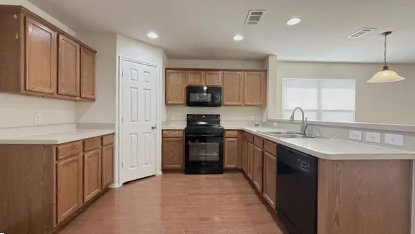 Single Family Residence For Sale in Tarrant County , 436 Emerald Creek Drive, Fort Worth, Texas 76131, 3 Bedroom, 2 Bathroom, 2 Garage spaces, 1,912 Sqft, built in 2006, mls#21365216, Real Estate Agent in Fort Worth, Homes For Sale in Tarrant county, Homes For Sale in Fort Worth, Realtor in Fort Worth Texas, Real Estate Brokerage Independent Realty Texas, Luminita Cordes Realtor