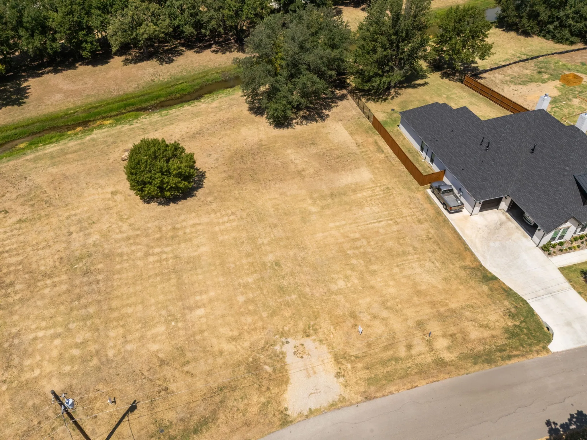Unimproved Land For Sale in Tarrant County , 7612 Cranford Court, Arlington, Texas 76001, 0, 0, Garage spaces, 0 Sqft, built in 0, mls#21366336, Real Estate Agent in Arlington, Homes For Sale in Tarrant county, Homes For Sale in Arlington, Realtor in Arlington Texas, Real Estate Brokerage Independent Realty Texas, Luminita Cordes Realtor