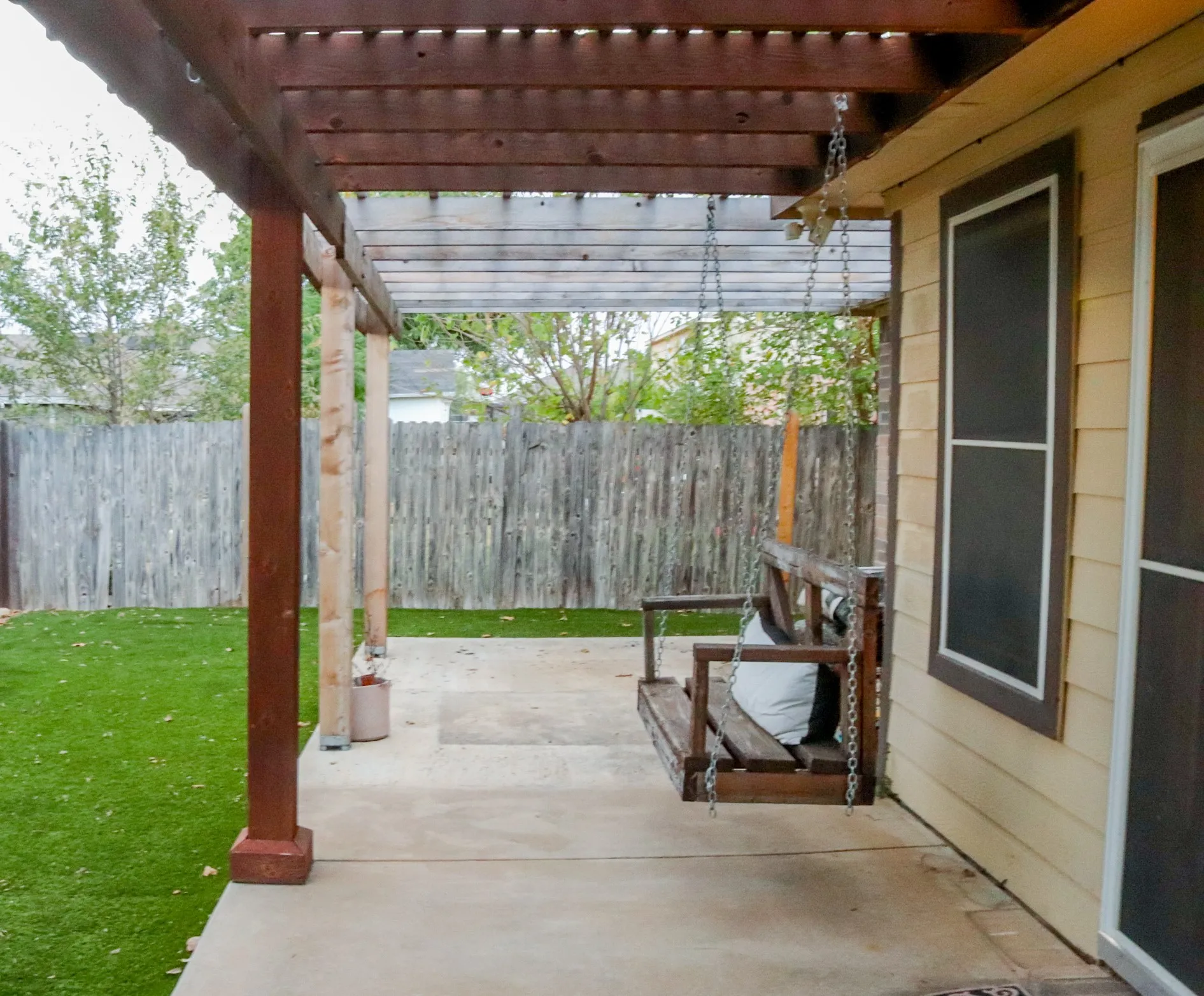 Single Family Residence For Sale in Tarrant County , 8217 Three Bars Drive, Fort Worth, Texas 76179, 3 Bedroom, 2 Bathroom, 2 Garage spaces, 1,546 Sqft, built in 2006, mls#21363009, Real Estate Agent in Fort Worth, Homes For Sale in Tarrant county, Homes For Sale in Fort Worth, Realtor in Fort Worth Texas, Real Estate Brokerage Independent Realty Texas, Luminita Cordes Realtor
