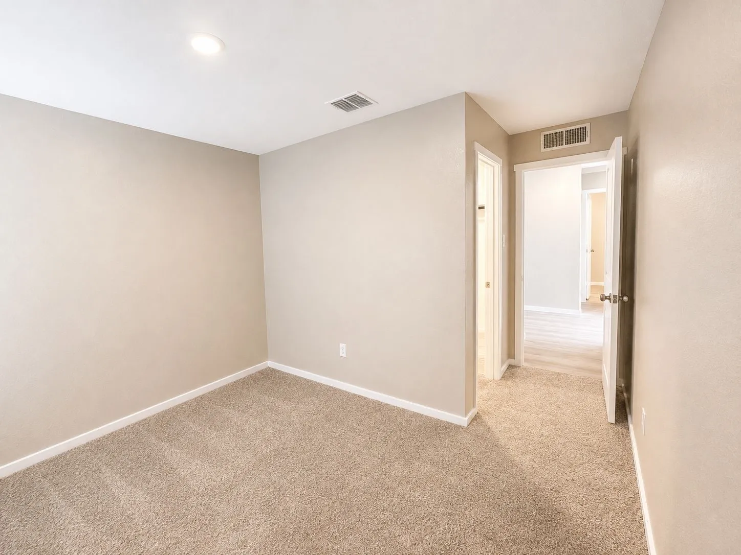 Single Family Residence For Sale in Collin County , 6733 Teal Circle, Princeton, Texas 75407, 4 Bedroom, 2 Bathroom, 2 Garage spaces, 1,701 Sqft, built in 2024, mls#21366314, Real Estate Agent in Princeton, Homes For Sale in Collin county, Homes For Sale in Princeton, Realtor in Princeton Texas, Real Estate Brokerage Independent Realty Texas, Luminita Cordes Realtor