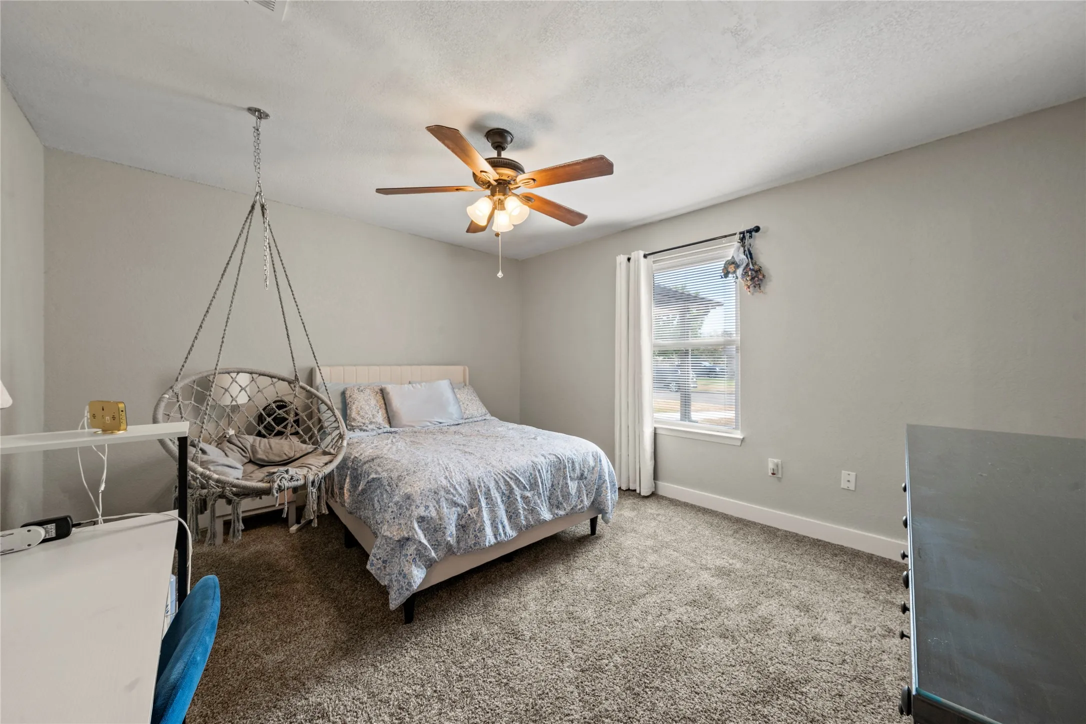 Single Family Residence For Sale in Mc Lennan County , 241 Crockett Lane, Hewitt, Texas 76643, 3 Bedroom, 2 Bathroom, 2 Garage spaces, 1,675 Sqft, built in 1979, mls#21365502, Real Estate Agent in Hewitt, Homes For Sale in Mc Lennan county, Homes For Sale in Hewitt, Realtor in Hewitt Texas, Real Estate Brokerage Independent Realty Texas, Luminita Cordes Realtor