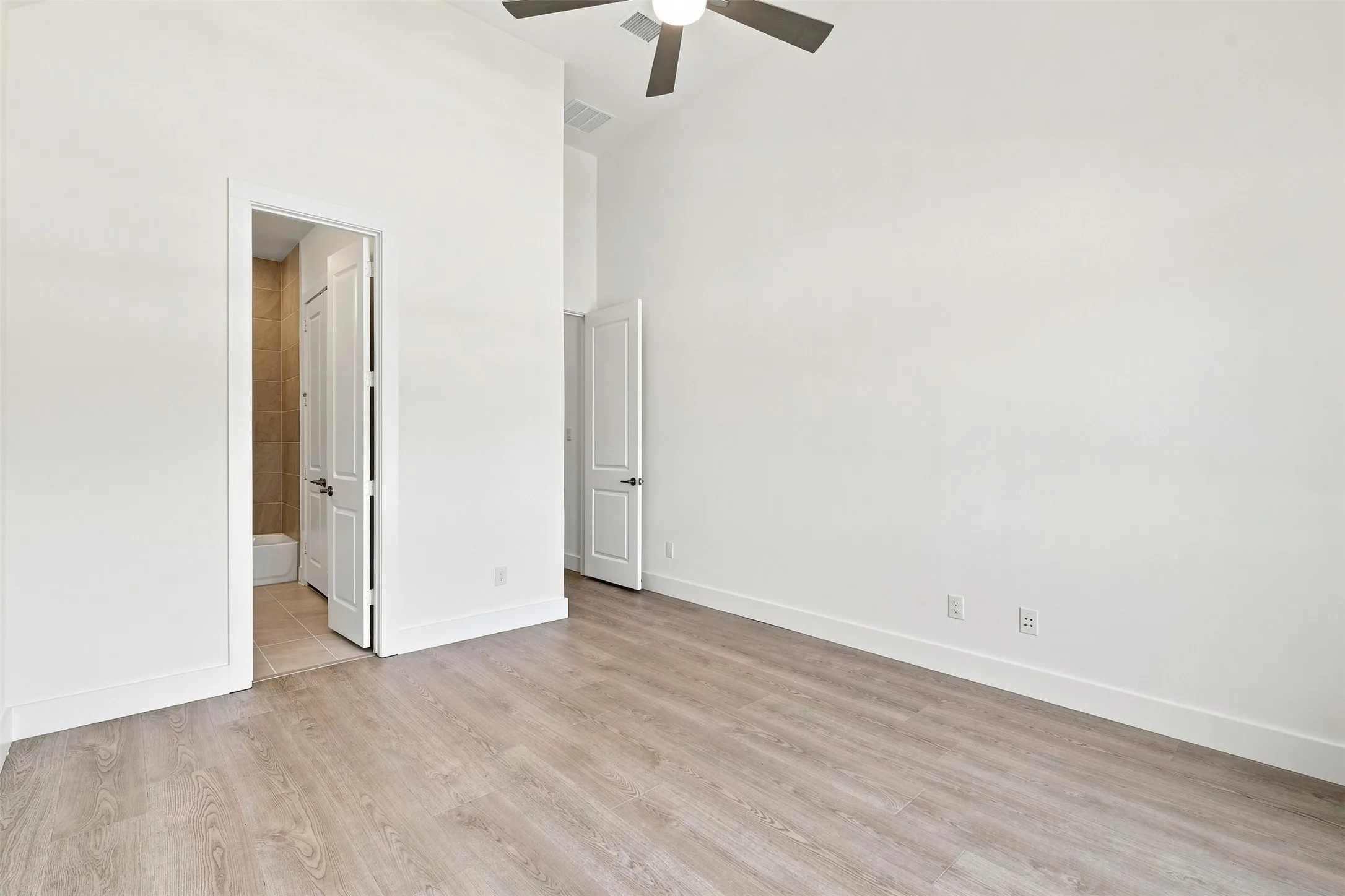 Single Family Residence For Sale in Collin County , 15264 Heartland Drive, Frisco, Texas 75035, 4 Bedroom, 4 Bathroom, 3 Garage spaces, 3,016 Sqft, built in 2026, Price $990,000, mls#21365077, Real Estate Agent in Frisco, Homes For Sale in Collin county, Homes For Sale in Frisco, Realtor in Frisco Texas, Real Estate Brokerage Independent Realty Texas, Luminita Cordes Realtor