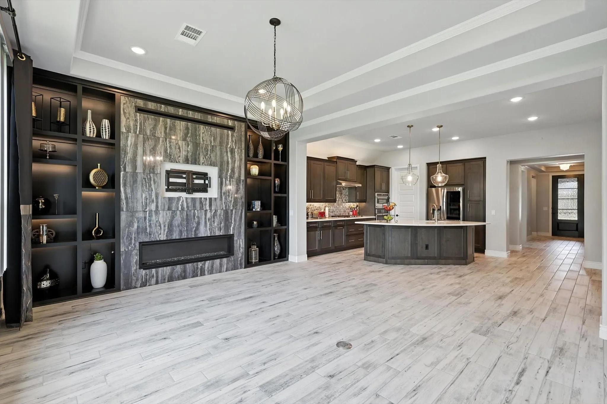 Single Family Residence For Sale in Denton County , 8509 Cocobolo Drive, Denton, Texas 76207, 2 Bedroom, 3 Bathroom, 3 Garage spaces, 2,073 Sqft, built in 2022, mls#21361785, Real Estate Agent in Denton, Homes For Sale in Denton county, Homes For Sale in Denton, Realtor in Denton Texas, Real Estate Brokerage Independent Realty Texas, Luminita Cordes Realtor
