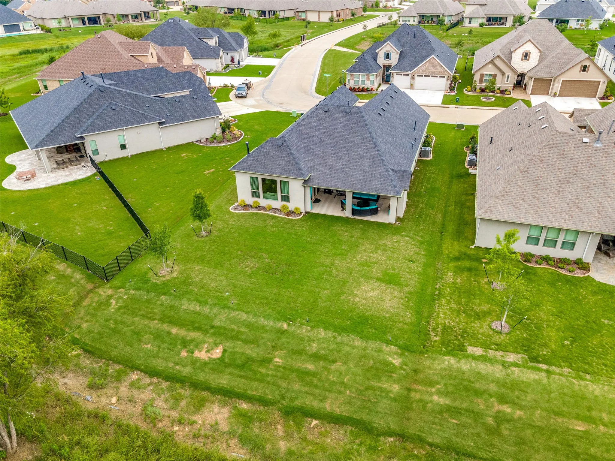 Single Family Residence For Sale in Denton County , 8509 Cocobolo Drive, Denton, Texas 76207, 2 Bedroom, 3 Bathroom, 3 Garage spaces, 2,073 Sqft, built in 2022, mls#21361785, Real Estate Agent in Denton, Homes For Sale in Denton county, Homes For Sale in Denton, Realtor in Denton Texas, Real Estate Brokerage Independent Realty Texas, Luminita Cordes Realtor