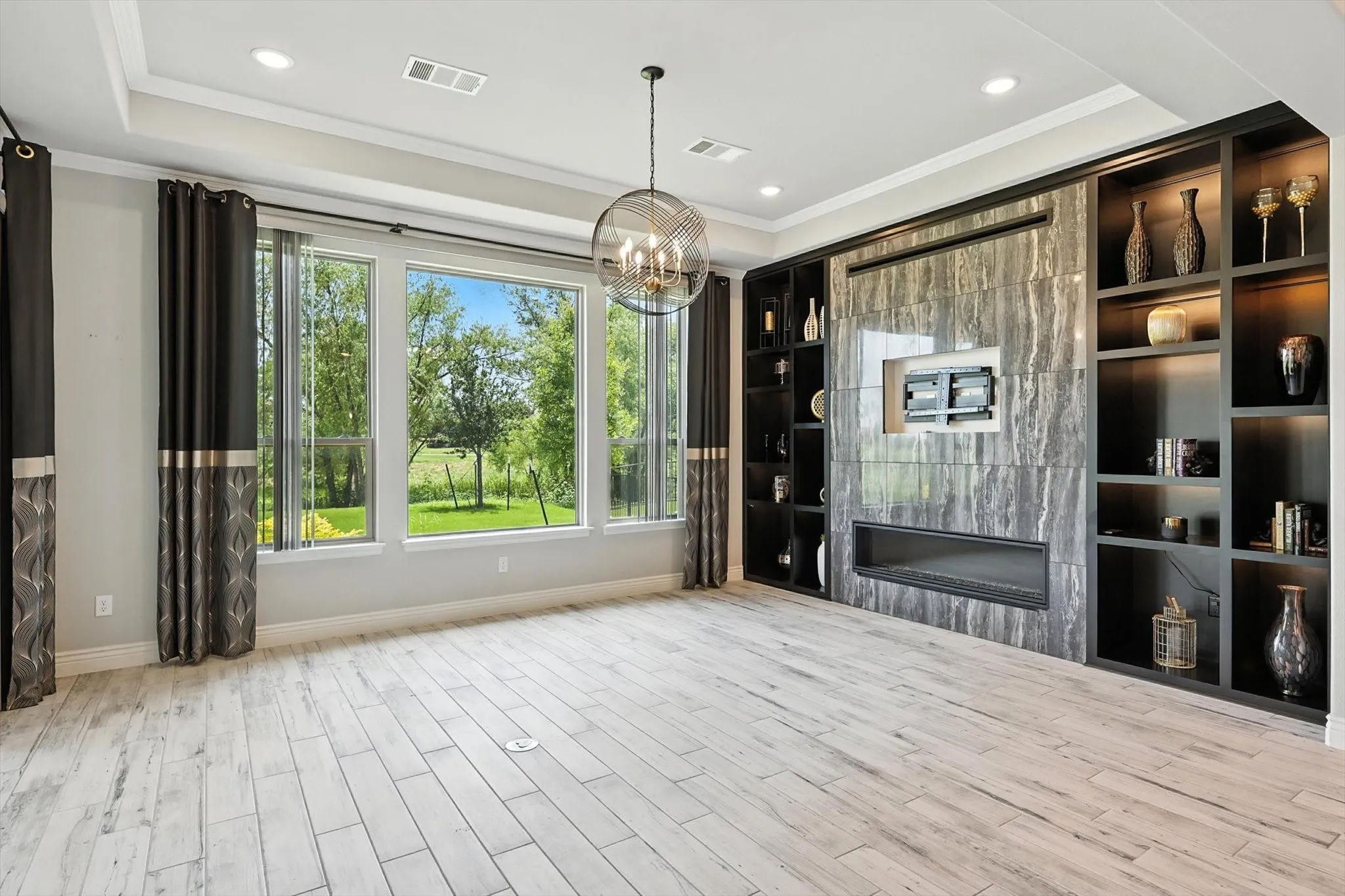 Single Family Residence For Sale in Denton County , 8509 Cocobolo Drive, Denton, Texas 76207, 2 Bedroom, 3 Bathroom, 3 Garage spaces, 2,073 Sqft, built in 2022, mls#21361785, Real Estate Agent in Denton, Homes For Sale in Denton county, Homes For Sale in Denton, Realtor in Denton Texas, Real Estate Brokerage Independent Realty Texas, Luminita Cordes Realtor