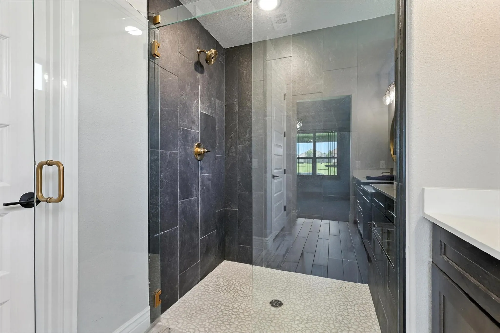 Single Family Residence For Sale in Denton County , 8509 Cocobolo Drive, Denton, Texas 76207, 2 Bedroom, 3 Bathroom, 3 Garage spaces, 2,073 Sqft, built in 2022, mls#21361785, Real Estate Agent in Denton, Homes For Sale in Denton county, Homes For Sale in Denton, Realtor in Denton Texas, Real Estate Brokerage Independent Realty Texas, Luminita Cordes Realtor