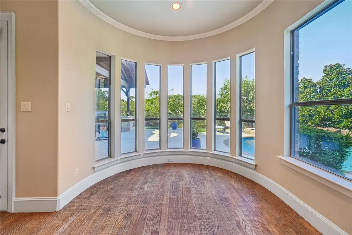 Single Family Residence For Sale in Tarrant County , 1617 Overlook Terrace, Keller, Texas 76262, 5 Bedroom, 5 Bathroom, 4 Garage spaces, 5,305 Sqft, built in 2007, mls#21366363, Real Estate Agent in Keller, Homes For Sale in Tarrant county, Homes For Sale in Keller, Realtor in Keller Texas, Real Estate Brokerage Independent Realty Texas, Luminita Cordes Realtor