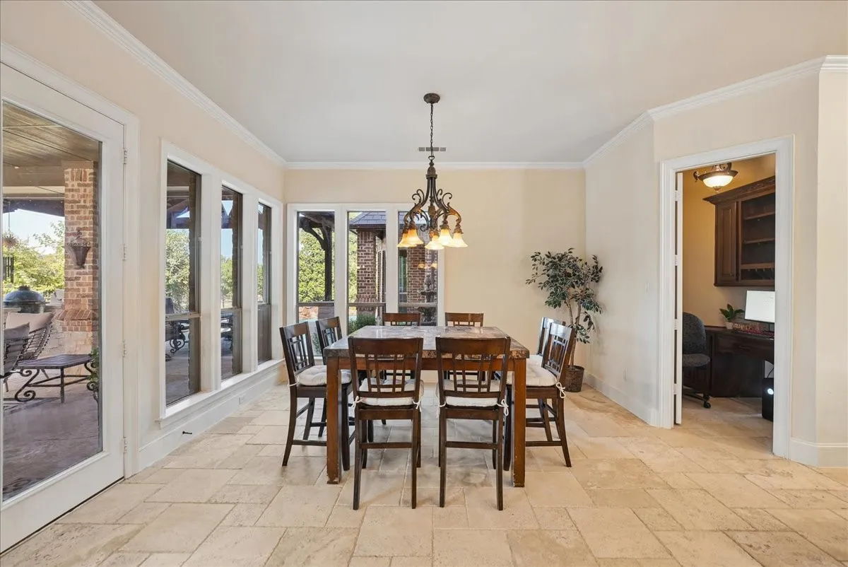 Single Family Residence For Sale in Tarrant County , 1617 Overlook Terrace, Keller, Texas 76262, 5 Bedroom, 5 Bathroom, 4 Garage spaces, 5,305 Sqft, built in 2007, mls#21366363, Real Estate Agent in Keller, Homes For Sale in Tarrant county, Homes For Sale in Keller, Realtor in Keller Texas, Real Estate Brokerage Independent Realty Texas, Luminita Cordes Realtor