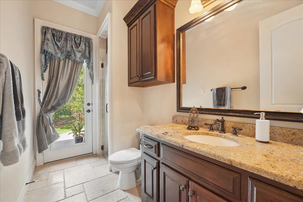 Single Family Residence For Sale in Tarrant County , 1617 Overlook Terrace, Keller, Texas 76262, 5 Bedroom, 5 Bathroom, 4 Garage spaces, 5,305 Sqft, built in 2007, mls#21366363, Real Estate Agent in Keller, Homes For Sale in Tarrant county, Homes For Sale in Keller, Realtor in Keller Texas, Real Estate Brokerage Independent Realty Texas, Luminita Cordes Realtor