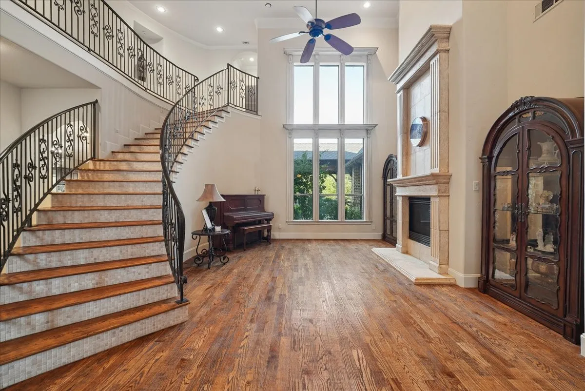 Single Family Residence For Sale in Tarrant County , 1617 Overlook Terrace, Keller, Texas 76262, 5 Bedroom, 5 Bathroom, 4 Garage spaces, 5,305 Sqft, built in 2007, mls#21366363, Real Estate Agent in Keller, Homes For Sale in Tarrant county, Homes For Sale in Keller, Realtor in Keller Texas, Real Estate Brokerage Independent Realty Texas, Luminita Cordes Realtor