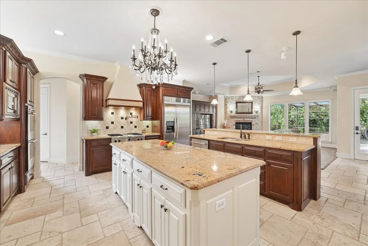 Single Family Residence For Sale in Tarrant County , 1617 Overlook Terrace, Keller, Texas 76262, 5 Bedroom, 5 Bathroom, 4 Garage spaces, 5,305 Sqft, built in 2007, mls#21366363, Real Estate Agent in Keller, Homes For Sale in Tarrant county, Homes For Sale in Keller, Realtor in Keller Texas, Real Estate Brokerage Independent Realty Texas, Luminita Cordes Realtor