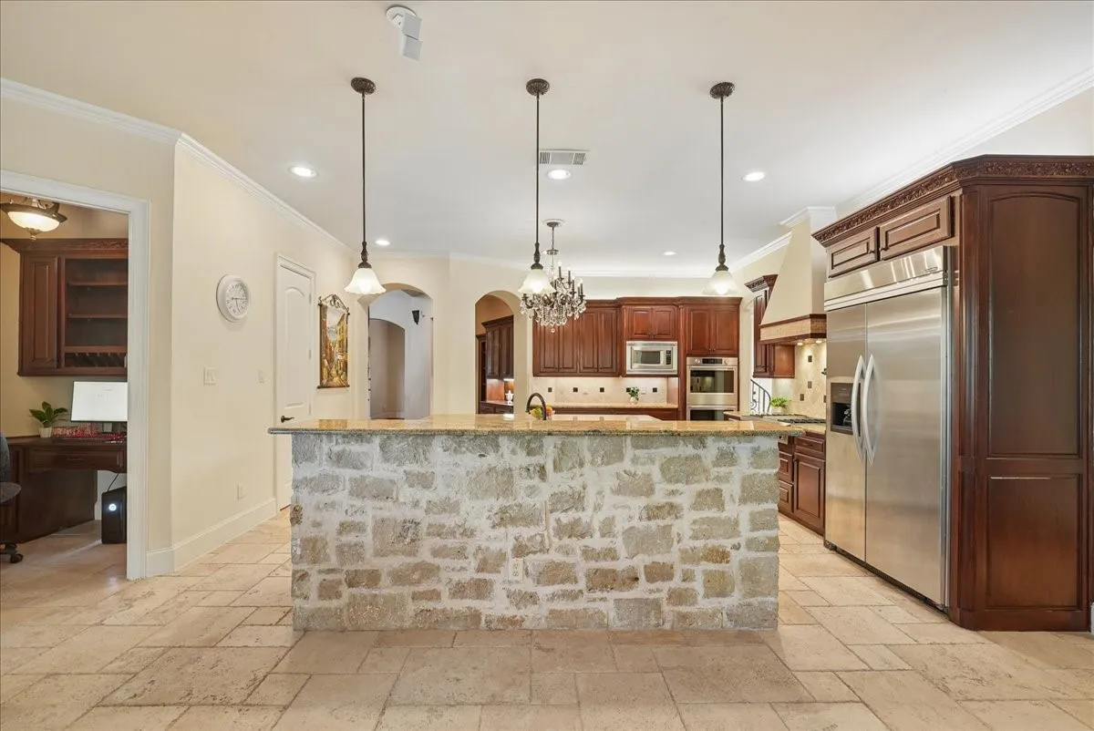 Single Family Residence For Sale in Tarrant County , 1617 Overlook Terrace, Keller, Texas 76262, 5 Bedroom, 5 Bathroom, 4 Garage spaces, 5,305 Sqft, built in 2007, mls#21366363, Real Estate Agent in Keller, Homes For Sale in Tarrant county, Homes For Sale in Keller, Realtor in Keller Texas, Real Estate Brokerage Independent Realty Texas, Luminita Cordes Realtor