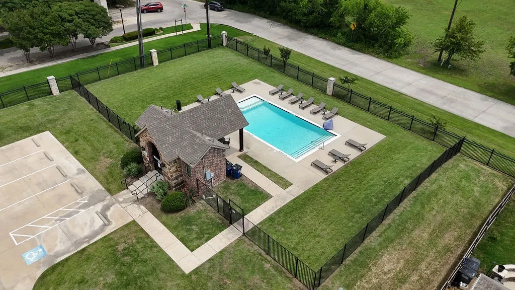 Single Family Residence For Sale in Collin County , 2105 Timineri Drive, Princeton, Texas 75407, 3 Bedroom, 2 Bathroom, 2 Garage spaces, 1,605 Sqft, built in 2019, mls#21365122, Real Estate Agent in Princeton, Homes For Sale in Collin county, Homes For Sale in Princeton, Realtor in Princeton Texas, Real Estate Brokerage Independent Realty Texas, Luminita Cordes Realtor