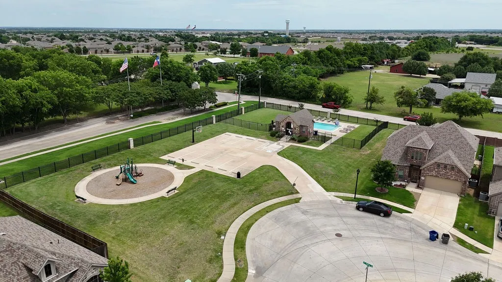 Single Family Residence For Sale in Collin County , 2105 Timineri Drive, Princeton, Texas 75407, 3 Bedroom, 2 Bathroom, 2 Garage spaces, 1,605 Sqft, built in 2019, mls#21365122, Real Estate Agent in Princeton, Homes For Sale in Collin county, Homes For Sale in Princeton, Realtor in Princeton Texas, Real Estate Brokerage Independent Realty Texas, Luminita Cordes Realtor