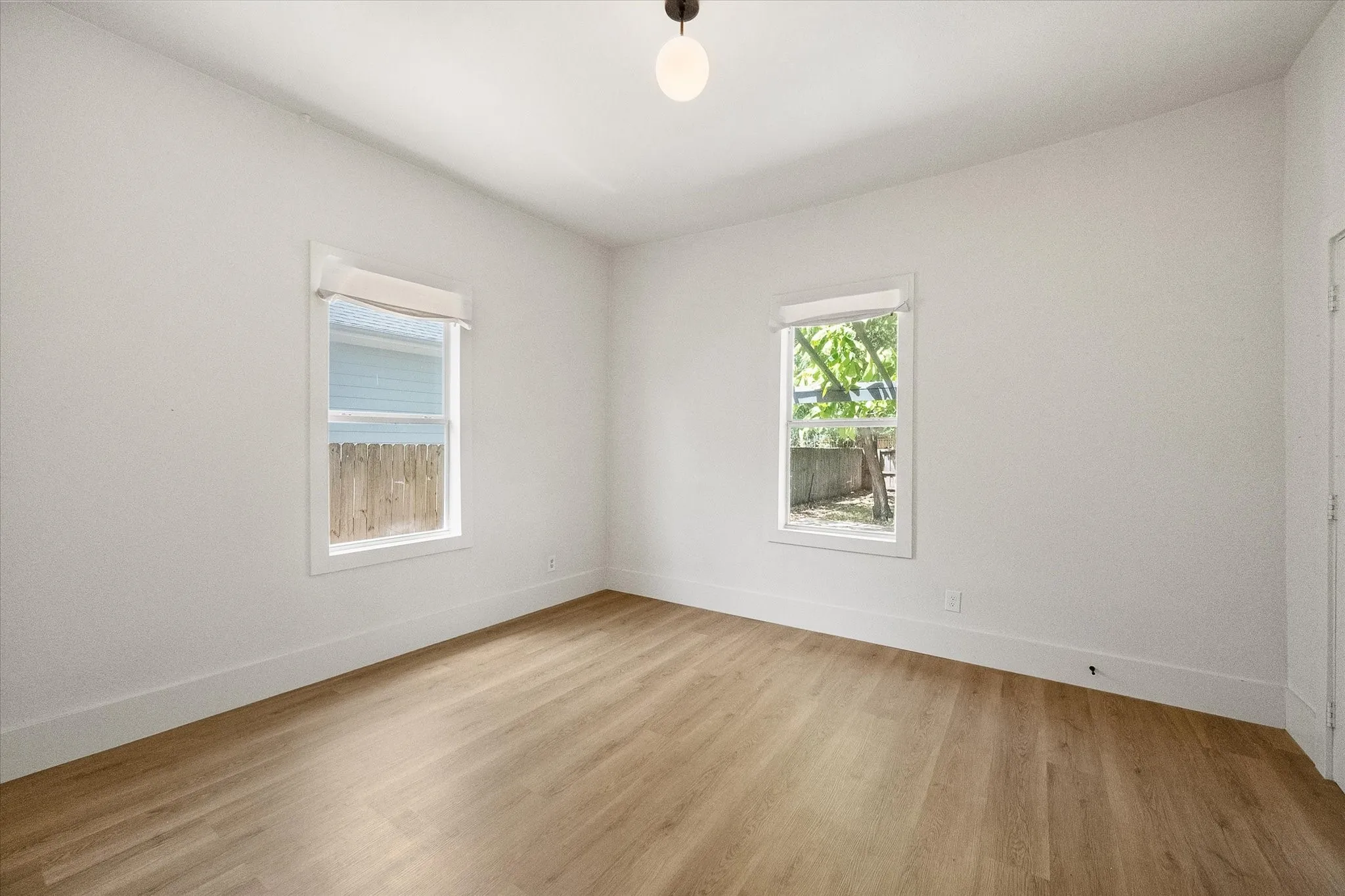 Second bedroom