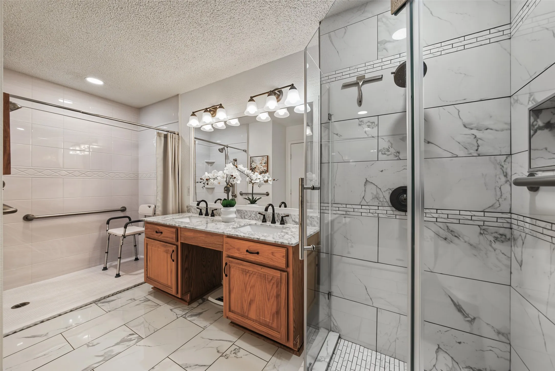 Single Family Residence For Sale in Parker County , 334 Dalhart Drive, Weatherford, Texas 76086, 3 Bedroom, 2 Bathroom, 2 Garage spaces, 1,802 Sqft, built in 2001, mls#21364680, Real Estate Agent in Weatherford, Homes For Sale in Parker county, Homes For Sale in Weatherford, Realtor in Weatherford Texas, Real Estate Brokerage Independent Realty Texas, Luminita Cordes Realtor