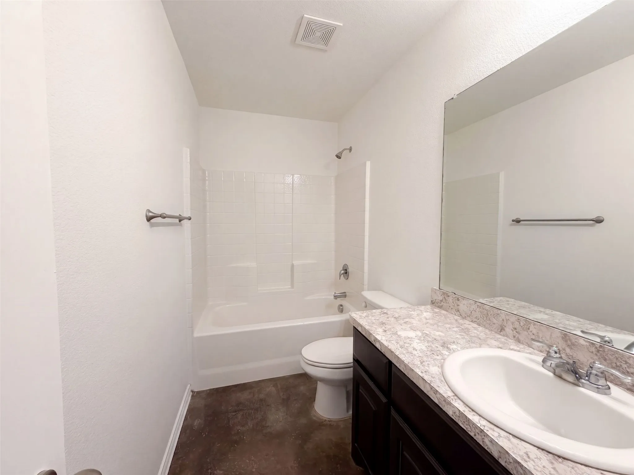 Single Family Residence For Sale in Parker County , 521 Brazos Hills Drive, Weatherford, Texas 76087, 4 Bedroom, 2 Bathroom, 1 Garage spaces, 1,568 Sqft, built in 2019, mls#21362833, Real Estate Agent in Weatherford, Homes For Sale in Parker county, Homes For Sale in Weatherford, Realtor in Weatherford Texas, Real Estate Brokerage Independent Realty Texas, Luminita Cordes Realtor