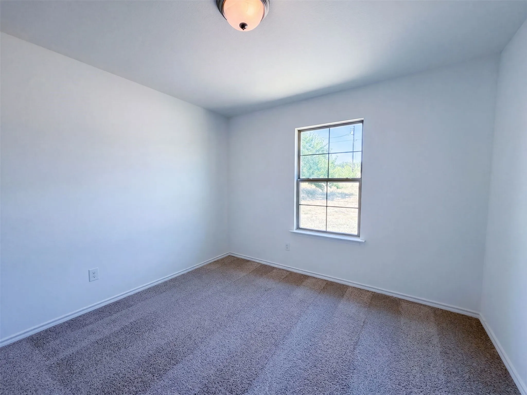 Single Family Residence For Sale in Parker County , 521 Brazos Hills Drive, Weatherford, Texas 76087, 4 Bedroom, 2 Bathroom, 1 Garage spaces, 1,568 Sqft, built in 2019, mls#21362833, Real Estate Agent in Weatherford, Homes For Sale in Parker county, Homes For Sale in Weatherford, Realtor in Weatherford Texas, Real Estate Brokerage Independent Realty Texas, Luminita Cordes Realtor