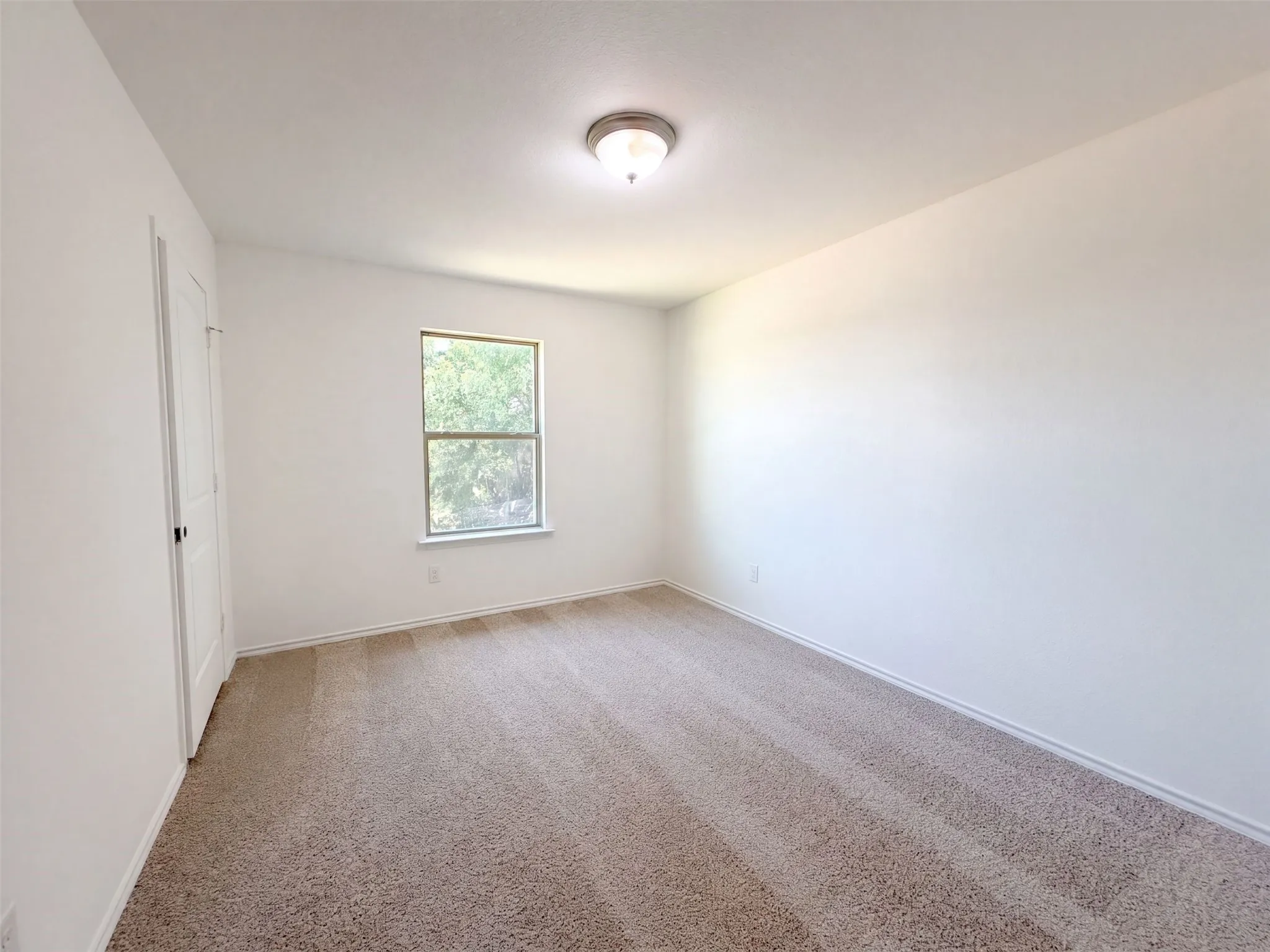 Single Family Residence For Sale in Parker County , 521 Brazos Hills Drive, Weatherford, Texas 76087, 4 Bedroom, 2 Bathroom, 1 Garage spaces, 1,568 Sqft, built in 2019, mls#21362833, Real Estate Agent in Weatherford, Homes For Sale in Parker county, Homes For Sale in Weatherford, Realtor in Weatherford Texas, Real Estate Brokerage Independent Realty Texas, Luminita Cordes Realtor