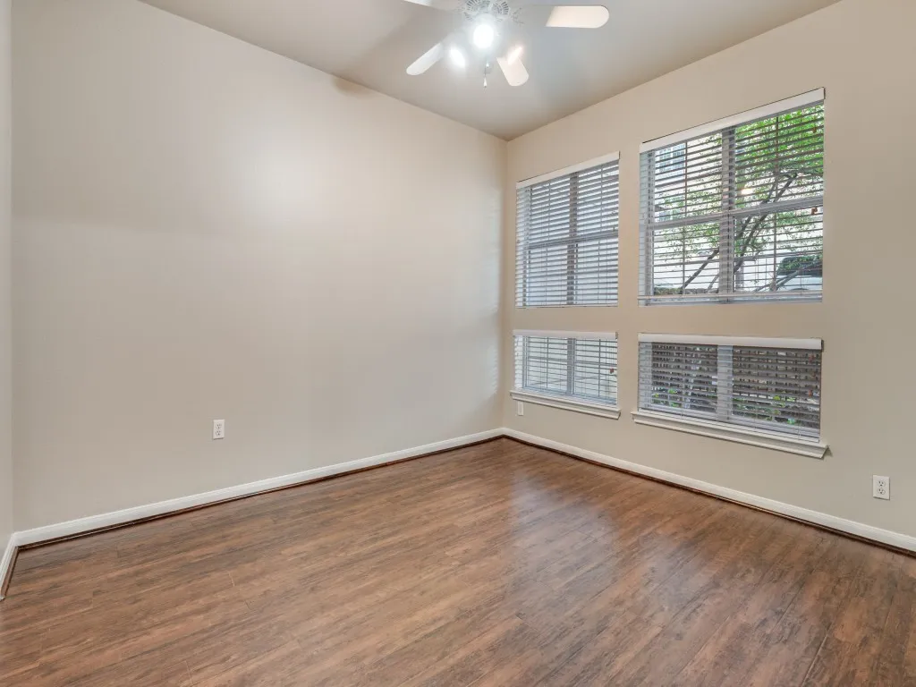 Condominium For Sale in Dallas County , 3225 Turtle Creek Boulevard 42, Dallas, Texas 75219, 2 Bedroom, 2 Bathroom, 2 Garage spaces, 1,154 Sqft, built in 1998, mls#21366339, Real Estate Agent in Dallas, Homes For Sale in Dallas county, Homes For Sale in Dallas, Realtor in Dallas Texas, Real Estate Brokerage Independent Realty Texas, Luminita Cordes Realtor
