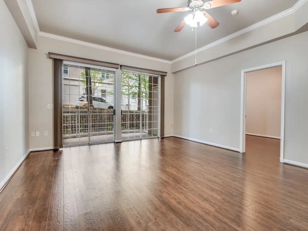 Condominium For Sale in Dallas County , 3225 Turtle Creek Boulevard 42, Dallas, Texas 75219, 2 Bedroom, 2 Bathroom, 2 Garage spaces, 1,154 Sqft, built in 1998, mls#21366339, Real Estate Agent in Dallas, Homes For Sale in Dallas county, Homes For Sale in Dallas, Realtor in Dallas Texas, Real Estate Brokerage Independent Realty Texas, Luminita Cordes Realtor