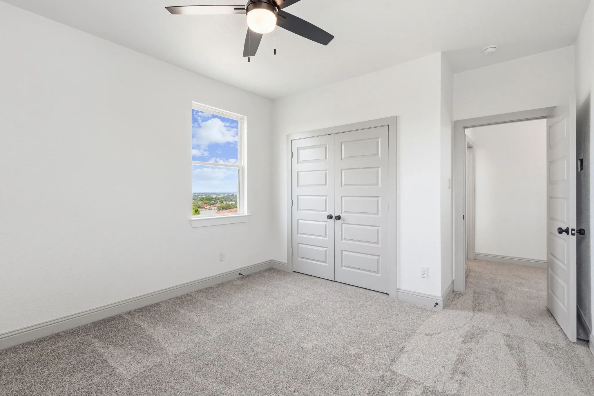 Single Family Residence For Rent in Tarrant County , 7644 Trailridge Drive, Fort Worth, Texas 76179, 4 Bedroom, 4 Bathroom, 2 Garage spaces, 2,656 Sqft, built in 2025, mls#21363126, Real Estate Agent in Fort Worth, Homes For Rent in Tarrant county, Homes For Rent in Fort Worth, Realtor in Fort Worth Texas, Real Estate Brokerage Independent Realty Texas, Luminita Cordes Realtor