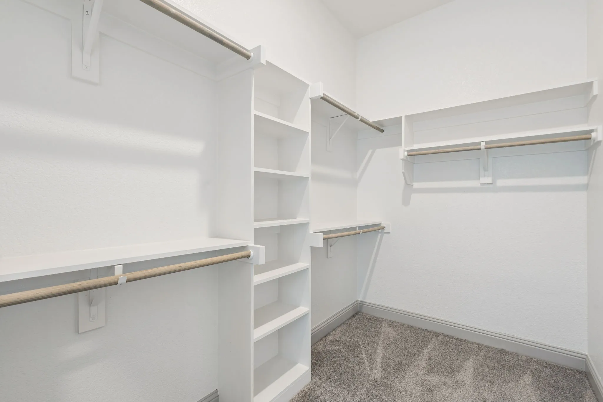 Single Family Residence For Rent in Tarrant County , 7644 Trailridge Drive, Fort Worth, Texas 76179, 4 Bedroom, 4 Bathroom, 2 Garage spaces, 2,656 Sqft, built in 2025, mls#21363126, Real Estate Agent in Fort Worth, Homes For Rent in Tarrant county, Homes For Rent in Fort Worth, Realtor in Fort Worth Texas, Real Estate Brokerage Independent Realty Texas, Luminita Cordes Realtor
