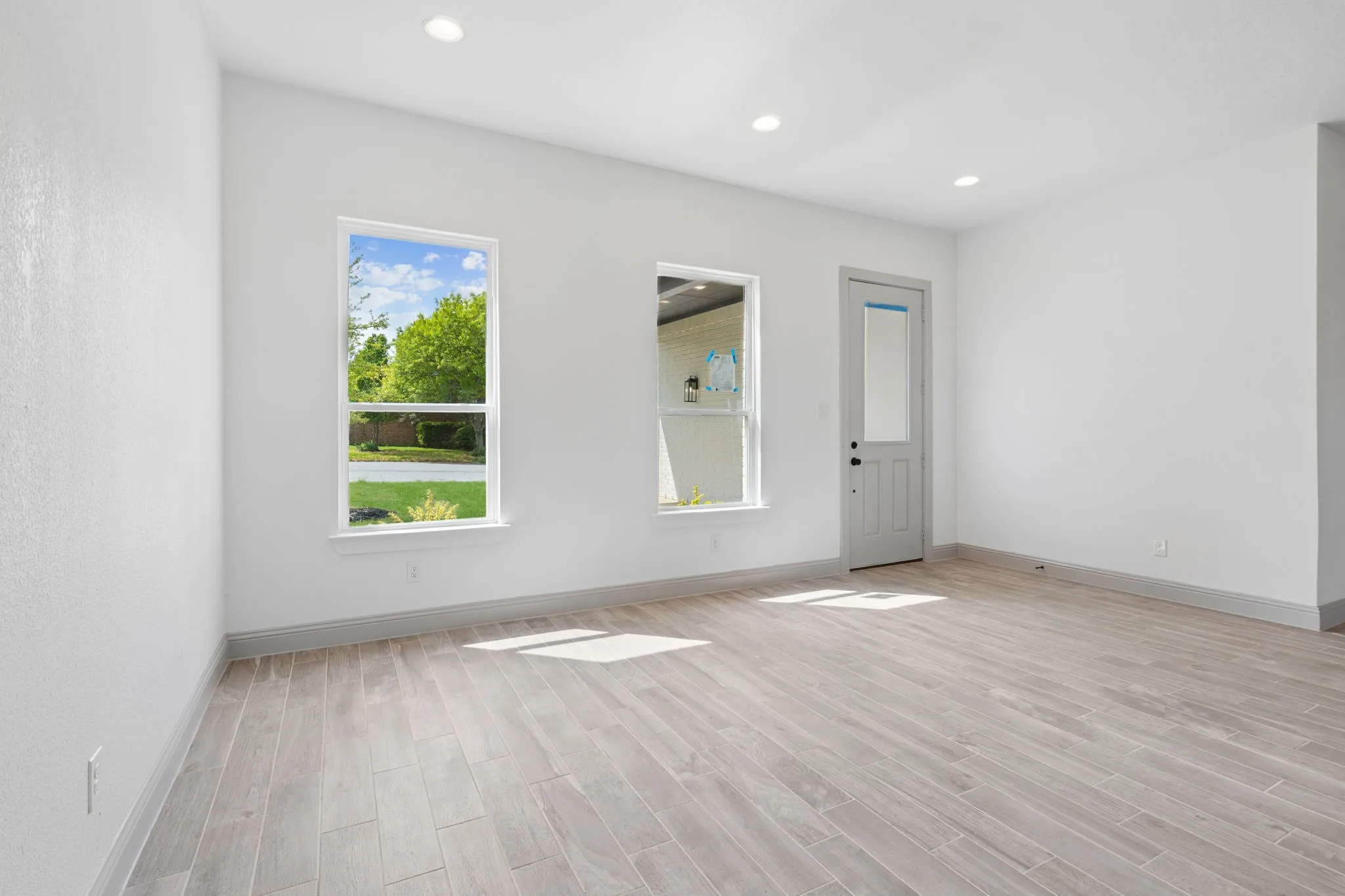 Single Family Residence For Rent in Tarrant County , 7644 Trailridge Drive, Fort Worth, Texas 76179, 4 Bedroom, 4 Bathroom, 2 Garage spaces, 2,656 Sqft, built in 2025, mls#21363126, Real Estate Agent in Fort Worth, Homes For Rent in Tarrant county, Homes For Rent in Fort Worth, Realtor in Fort Worth Texas, Real Estate Brokerage Independent Realty Texas, Luminita Cordes Realtor