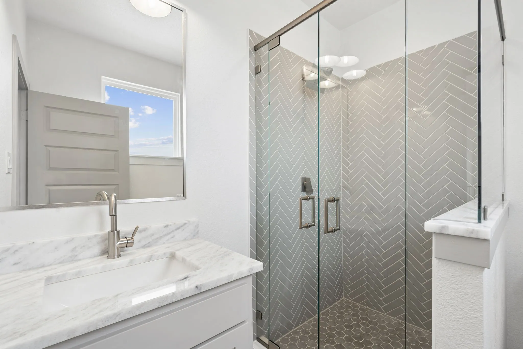 Single Family Residence For Rent in Tarrant County , 7644 Trailridge Drive, Fort Worth, Texas 76179, 4 Bedroom, 4 Bathroom, 2 Garage spaces, 2,656 Sqft, built in 2025, mls#21363126, Real Estate Agent in Fort Worth, Homes For Rent in Tarrant county, Homes For Rent in Fort Worth, Realtor in Fort Worth Texas, Real Estate Brokerage Independent Realty Texas, Luminita Cordes Realtor