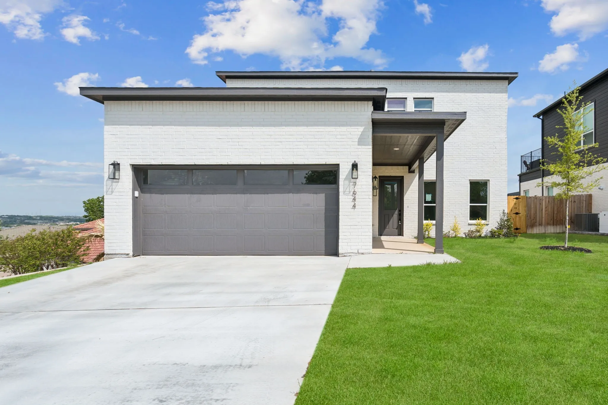 Single Family Residence For Rent in Tarrant County , 7644 Trailridge Drive, Fort Worth, Texas 76179, 4 Bedroom, 4 Bathroom, 2 Garage spaces, 2,656 Sqft, built in 2025, mls#21363126, Real Estate Agent in Fort Worth, Homes For Rent in Tarrant county, Homes For Rent in Fort Worth, Realtor in Fort Worth Texas, Real Estate Brokerage Independent Realty Texas, Luminita Cordes Realtor