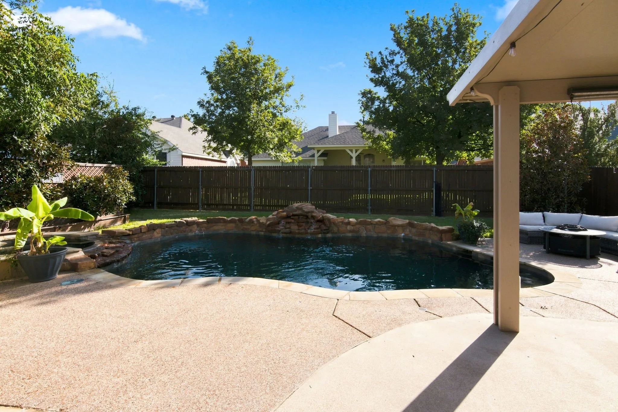 Heated pool and hot tub for both summer use and cooler weather