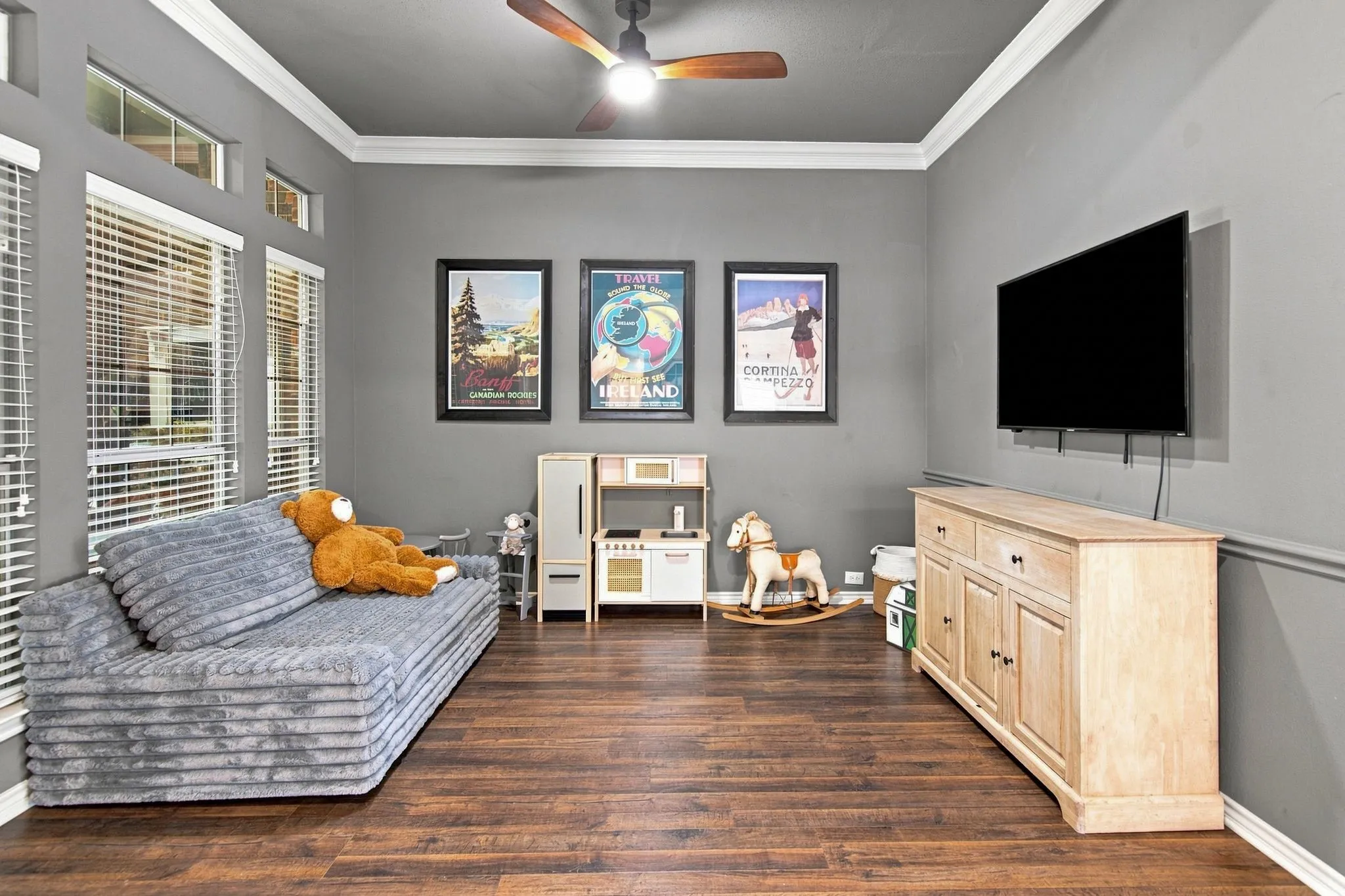 Single Family Residence For Sale in Tarrant County , 7054 Buena Vista Drive, Fort Worth, Texas 76137, 3 Bedroom, 2 Bathroom, 2 Garage spaces, 1,808 Sqft, built in 1999, mls#21365203, Real Estate Agent in Fort Worth, Homes For Sale in Tarrant county, Homes For Sale in Fort Worth, Realtor in Fort Worth Texas, Real Estate Brokerage Independent Realty Texas, Luminita Cordes Realtor