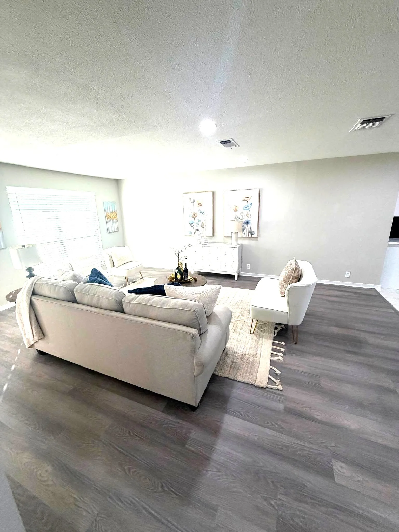 Single Family Residence For Sale in Johnson County , 240 Collins Drive, Burleson, Texas 76028, 3 Bedroom, 2 Bathroom, 2 Garage spaces, 1,536 Sqft, built in 1966, mls#21366399, Real Estate Agent in Burleson, Homes For Sale in Johnson county, Homes For Sale in Burleson, Realtor in Burleson Texas, Real Estate Brokerage Independent Realty Texas, Luminita Cordes Realtor