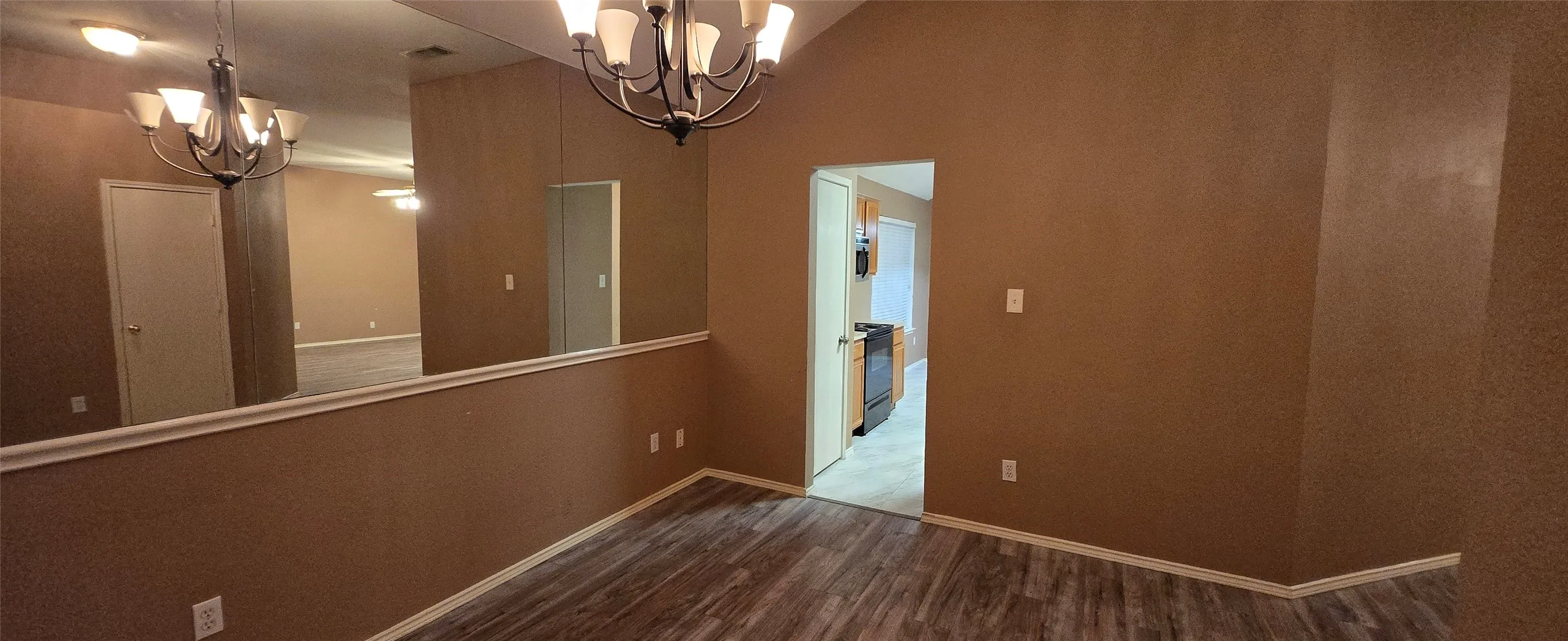 Single Family Residence For Rent in Dallas County , 1912 Chapman Drive, Lancaster, Texas 75134, 4 Bedroom, 2 Bathroom, 2 Garage spaces, 1,940 Sqft, built in 2000, mls#21366404, Real Estate Agent in Lancaster, Homes For Rent in Dallas county, Homes For Rent in Lancaster, Realtor in Lancaster Texas, Real Estate Brokerage Independent Realty Texas, Luminita Cordes Realtor
