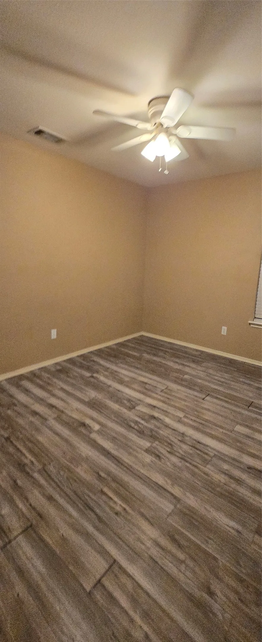 Single Family Residence For Rent in Dallas County , 1912 Chapman Drive, Lancaster, Texas 75134, 4 Bedroom, 2 Bathroom, 2 Garage spaces, 1,940 Sqft, built in 2000, mls#21366404, Real Estate Agent in Lancaster, Homes For Rent in Dallas county, Homes For Rent in Lancaster, Realtor in Lancaster Texas, Real Estate Brokerage Independent Realty Texas, Luminita Cordes Realtor