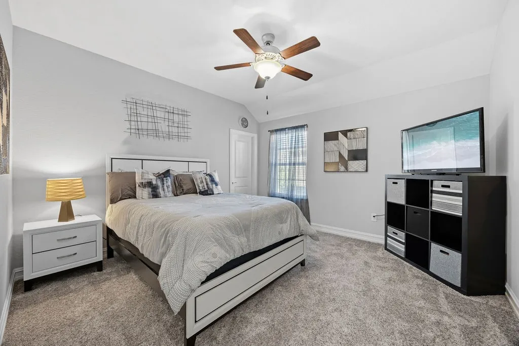 Single Family Residence For Sale in Collin County , 3729 Holley Ridge Way, Mc Kinney, Texas 75071, 3 Bedroom, 2 Bathroom, 2 Garage spaces, 2,351 Sqft, built in 2019, mls#21363395, Real Estate Agent in Mc Kinney, Homes For Sale in Collin county, Homes For Sale in Mc Kinney, Realtor in Mc Kinney Texas, Real Estate Brokerage Independent Realty Texas, Luminita Cordes Realtor