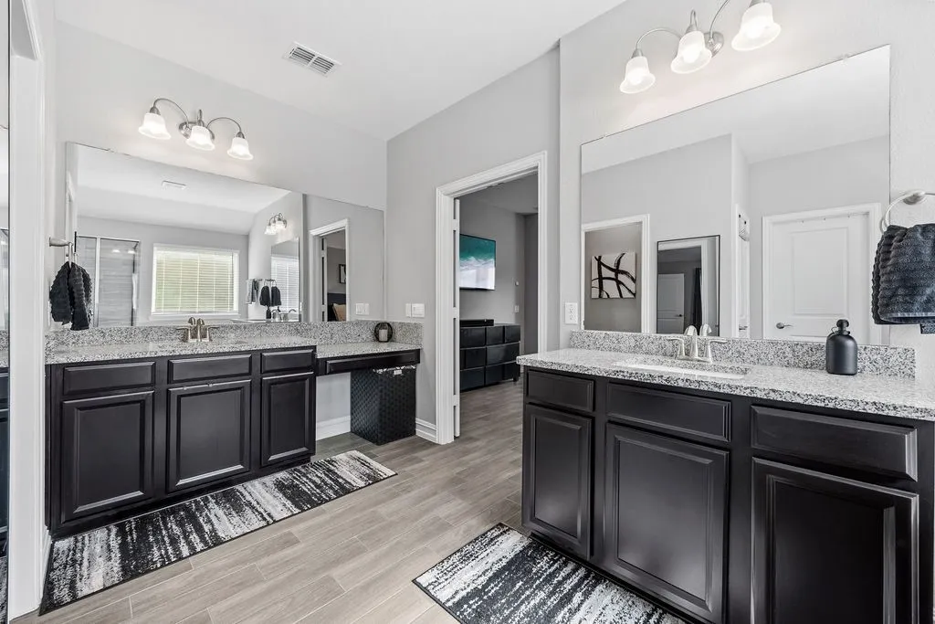 Single Family Residence For Sale in Collin County , 3729 Holley Ridge Way, Mc Kinney, Texas 75071, 3 Bedroom, 2 Bathroom, 2 Garage spaces, 2,351 Sqft, built in 2019, mls#21363395, Real Estate Agent in Mc Kinney, Homes For Sale in Collin county, Homes For Sale in Mc Kinney, Realtor in Mc Kinney Texas, Real Estate Brokerage Independent Realty Texas, Luminita Cordes Realtor