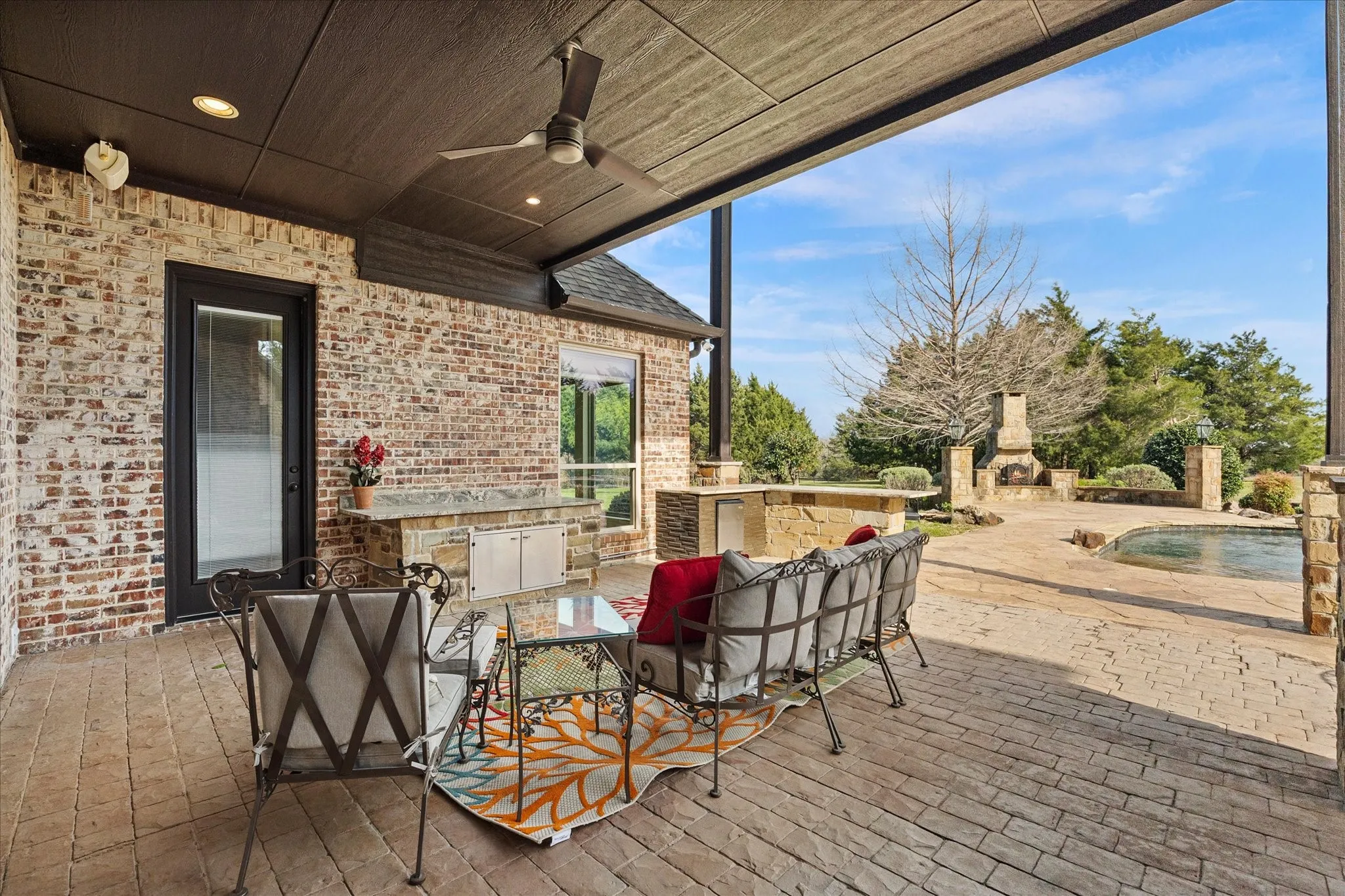 Single Family Residence For Sale in Rockwall County , 161 Ridgemont Drive, Heath, Texas 75126, 6 Bedroom, 5 Bathroom, 4 Garage spaces, 5,633 Sqft, built in 2002, mls#21366301, Real Estate Agent in Heath, Homes For Sale in Rockwall county, Homes For Sale in Heath, Realtor in Heath Texas, Real Estate Brokerage Independent Realty Texas, Luminita Cordes Realtor