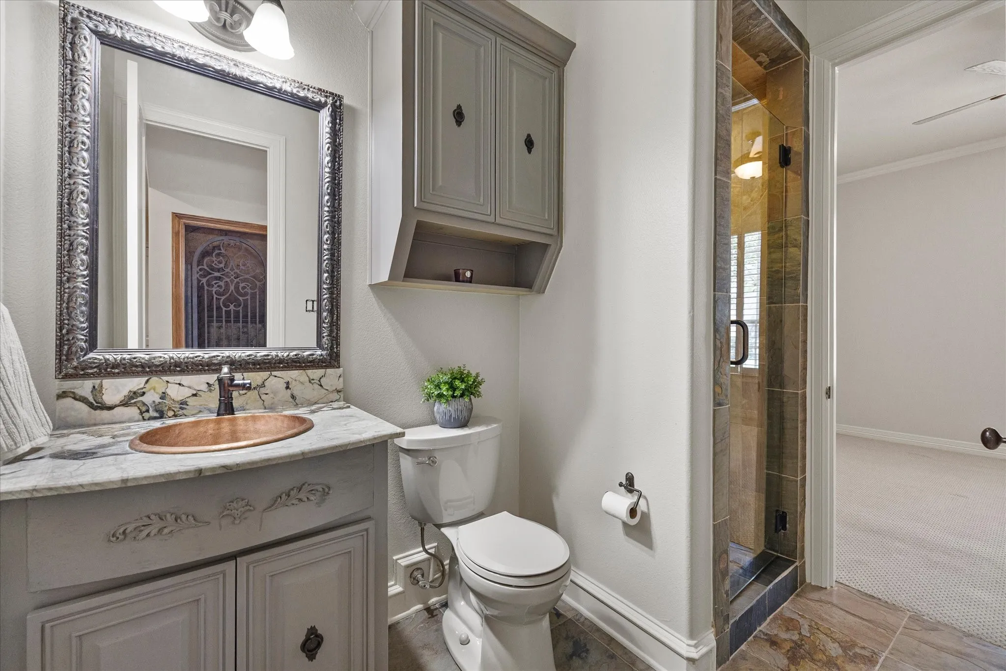 Single Family Residence For Sale in Rockwall County , 161 Ridgemont Drive, Heath, Texas 75126, 6 Bedroom, 5 Bathroom, 4 Garage spaces, 5,633 Sqft, built in 2002, mls#21366301, Real Estate Agent in Heath, Homes For Sale in Rockwall county, Homes For Sale in Heath, Realtor in Heath Texas, Real Estate Brokerage Independent Realty Texas, Luminita Cordes Realtor