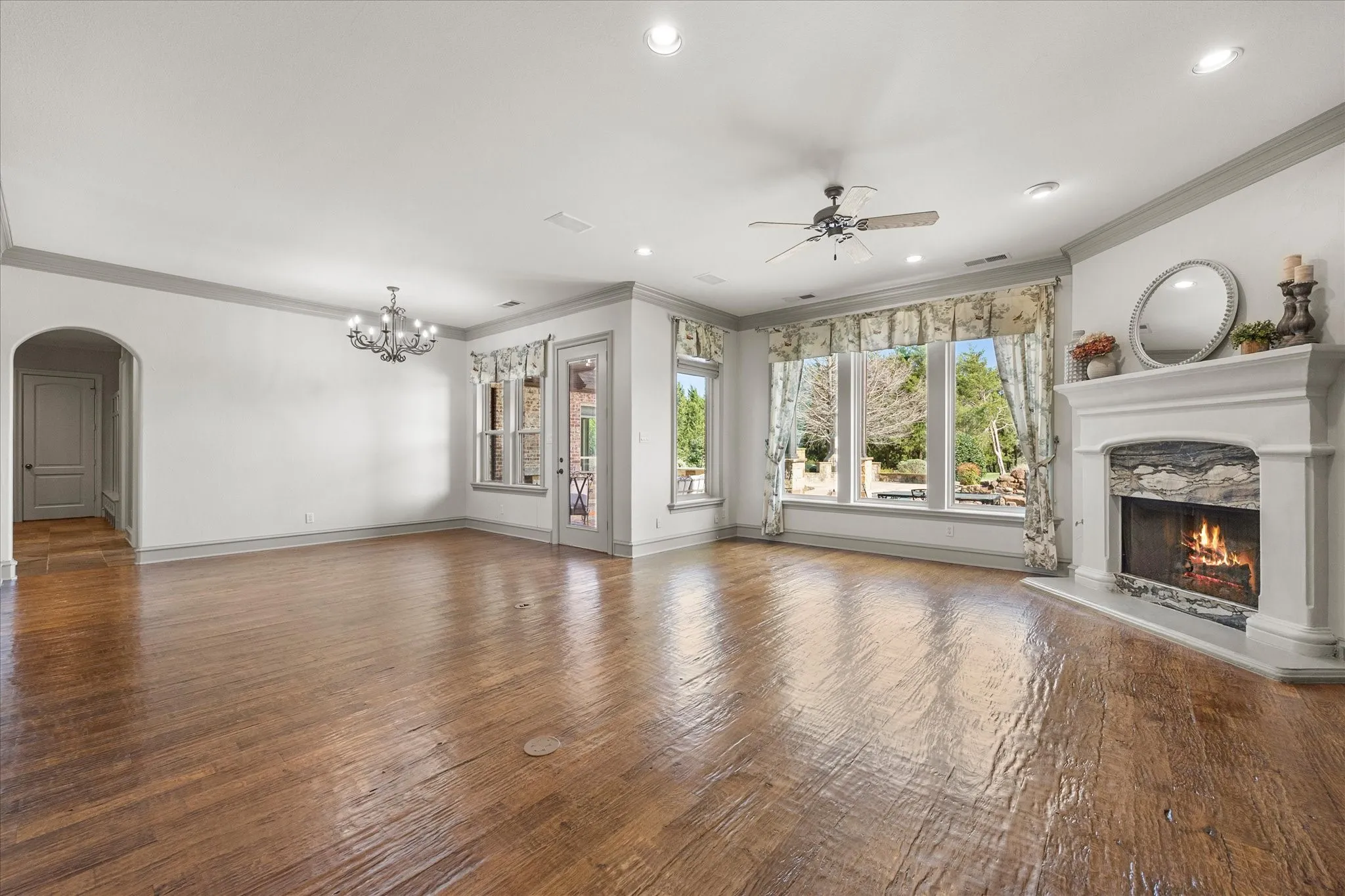 Single Family Residence For Sale in Rockwall County , 161 Ridgemont Drive, Heath, Texas 75126, 6 Bedroom, 5 Bathroom, 4 Garage spaces, 5,633 Sqft, built in 2002, mls#21366301, Real Estate Agent in Heath, Homes For Sale in Rockwall county, Homes For Sale in Heath, Realtor in Heath Texas, Real Estate Brokerage Independent Realty Texas, Luminita Cordes Realtor