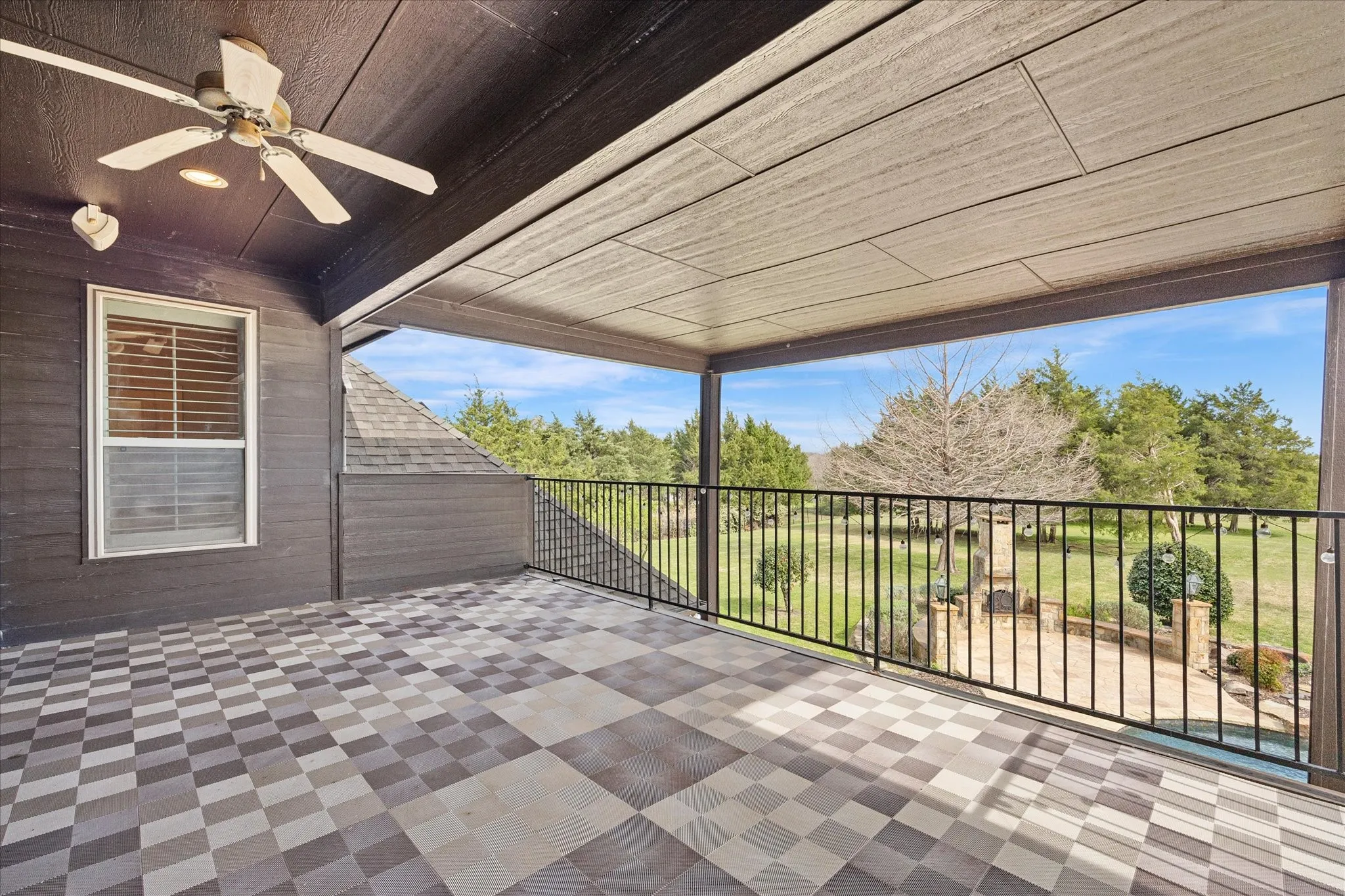 Single Family Residence For Sale in Rockwall County , 161 Ridgemont Drive, Heath, Texas 75126, 6 Bedroom, 5 Bathroom, 4 Garage spaces, 5,633 Sqft, built in 2002, mls#21366301, Real Estate Agent in Heath, Homes For Sale in Rockwall county, Homes For Sale in Heath, Realtor in Heath Texas, Real Estate Brokerage Independent Realty Texas, Luminita Cordes Realtor