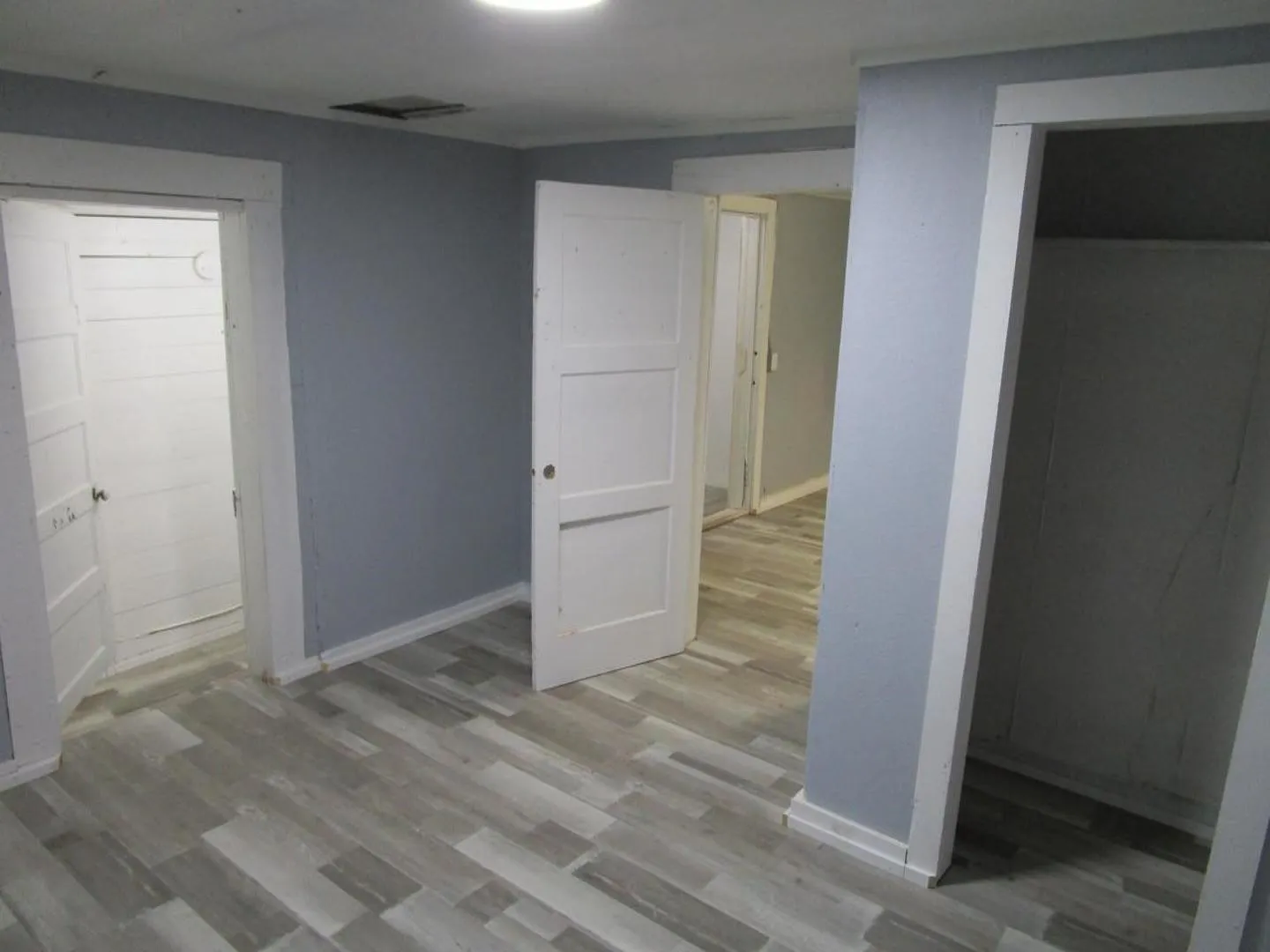 Single Family Residence For Sale in Cass County , 402 Dorsey Street, Linden, Texas 75563, 3 Bedroom, 1 Bathroom, Garage spaces, 927 Sqft, built in 1930, mls#21366410, Real Estate Agent in Linden, Homes For Sale in Cass county, Homes For Sale in Linden, Realtor in Linden Texas, Real Estate Brokerage Independent Realty Texas, Luminita Cordes Realtor
