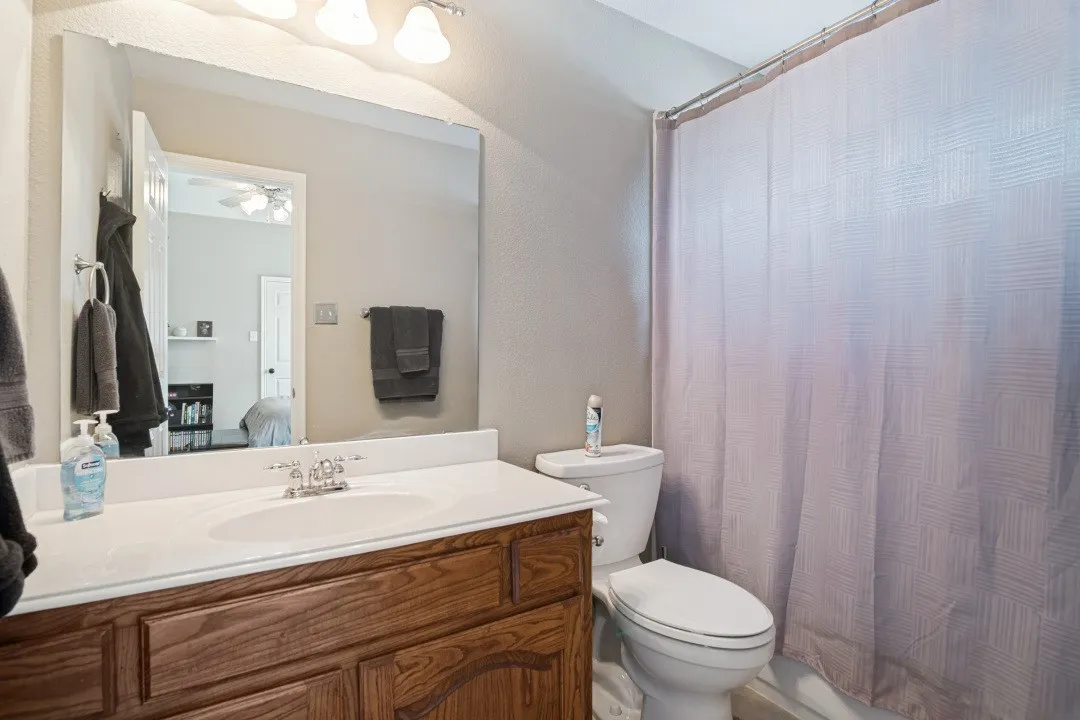 Single Family Residence For Sale in Collin County , 302 Highland Valley Court, Wylie, Texas 75098, 5 Bedroom, 4 Bathroom, 3 Garage spaces, 3,485 Sqft, built in 2005, mls#21364684, Real Estate Agent in Wylie, Homes For Sale in Collin county, Homes For Sale in Wylie, Realtor in Wylie Texas, Real Estate Brokerage Independent Realty Texas, Luminita Cordes Realtor