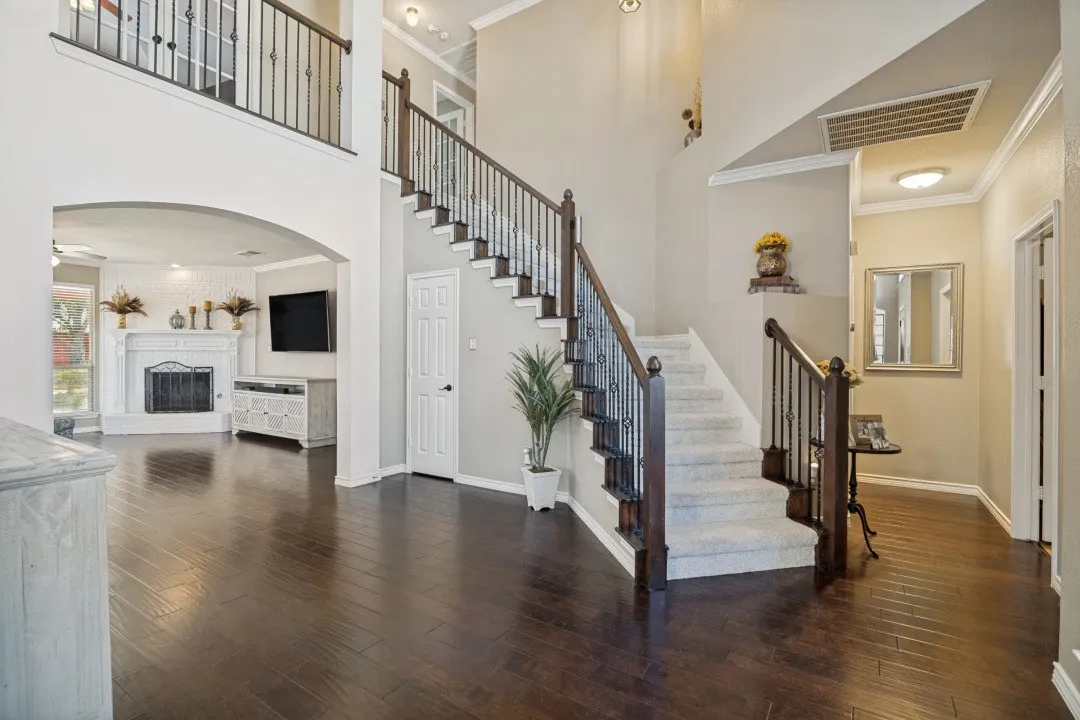 Single Family Residence For Sale in Collin County , 302 Highland Valley Court, Wylie, Texas 75098, 5 Bedroom, 4 Bathroom, 3 Garage spaces, 3,485 Sqft, built in 2005, mls#21364684, Real Estate Agent in Wylie, Homes For Sale in Collin county, Homes For Sale in Wylie, Realtor in Wylie Texas, Real Estate Brokerage Independent Realty Texas, Luminita Cordes Realtor