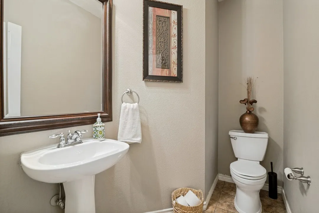 Single Family Residence For Sale in Collin County , 302 Highland Valley Court, Wylie, Texas 75098, 5 Bedroom, 4 Bathroom, 3 Garage spaces, 3,485 Sqft, built in 2005, mls#21364684, Real Estate Agent in Wylie, Homes For Sale in Collin county, Homes For Sale in Wylie, Realtor in Wylie Texas, Real Estate Brokerage Independent Realty Texas, Luminita Cordes Realtor